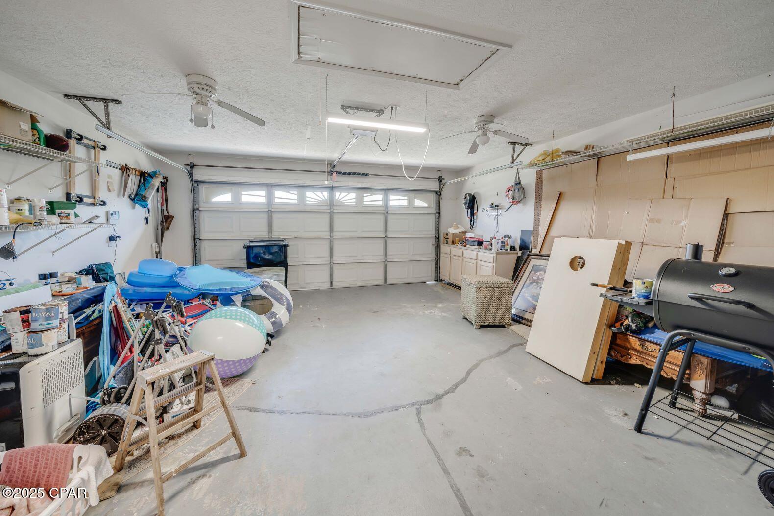 Summer Breeze - Residential