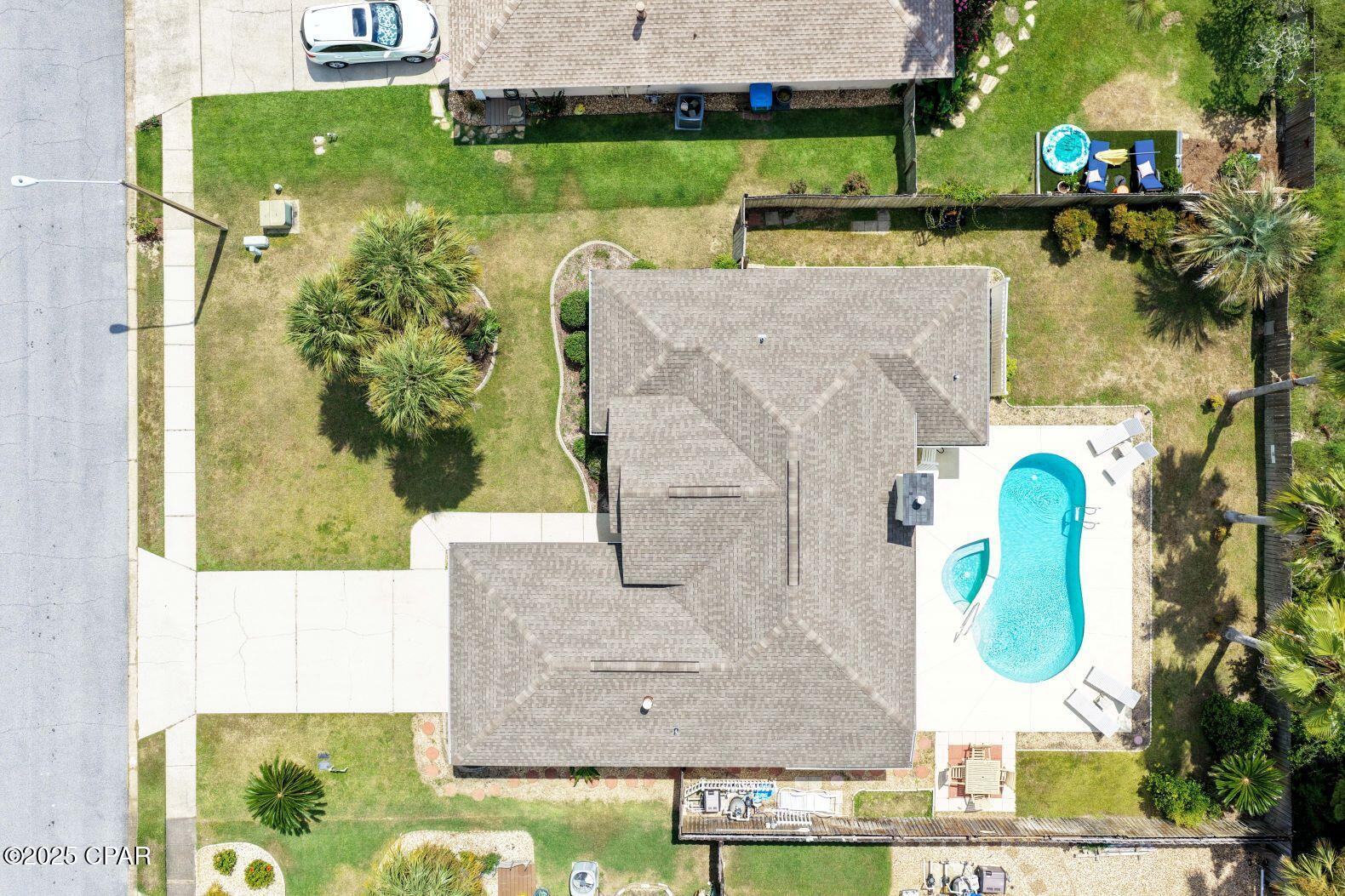 Summer Breeze - Residential