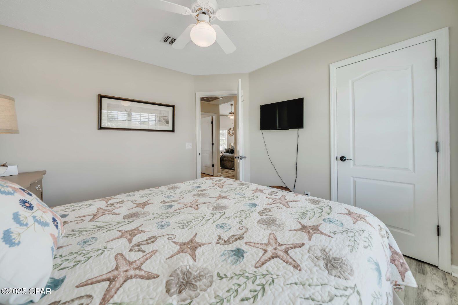 Summer Breeze - Residential