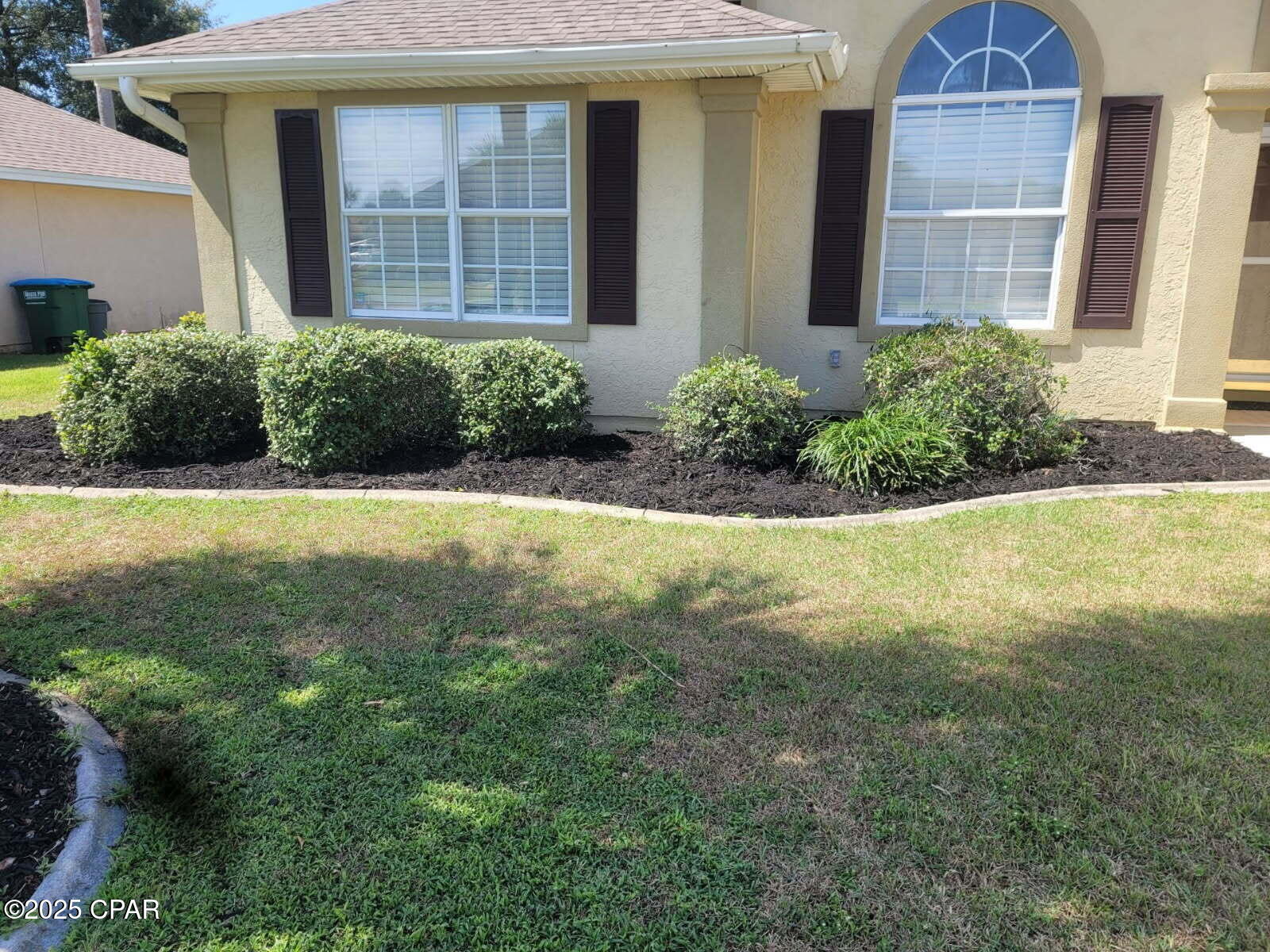 Summer Breeze - Residential