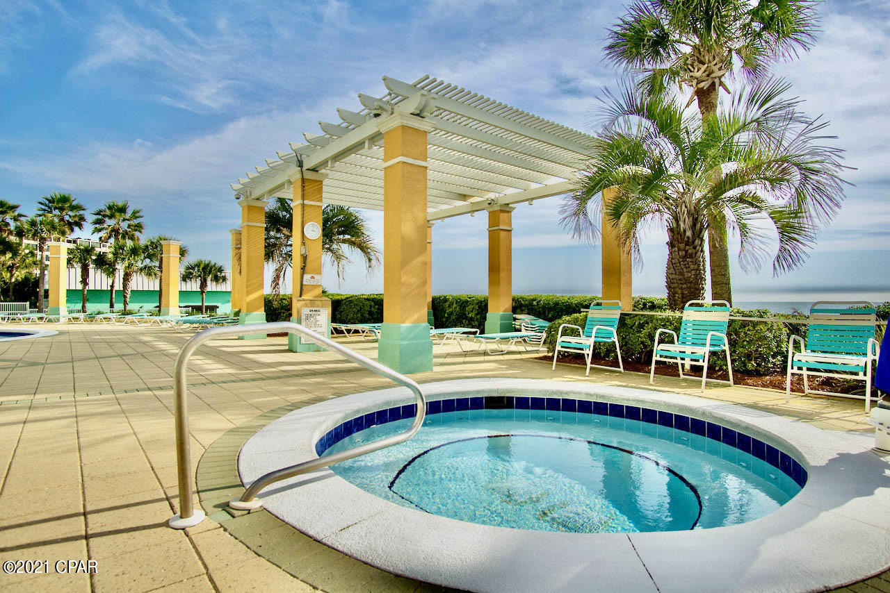 En Soleil Condo - Residential