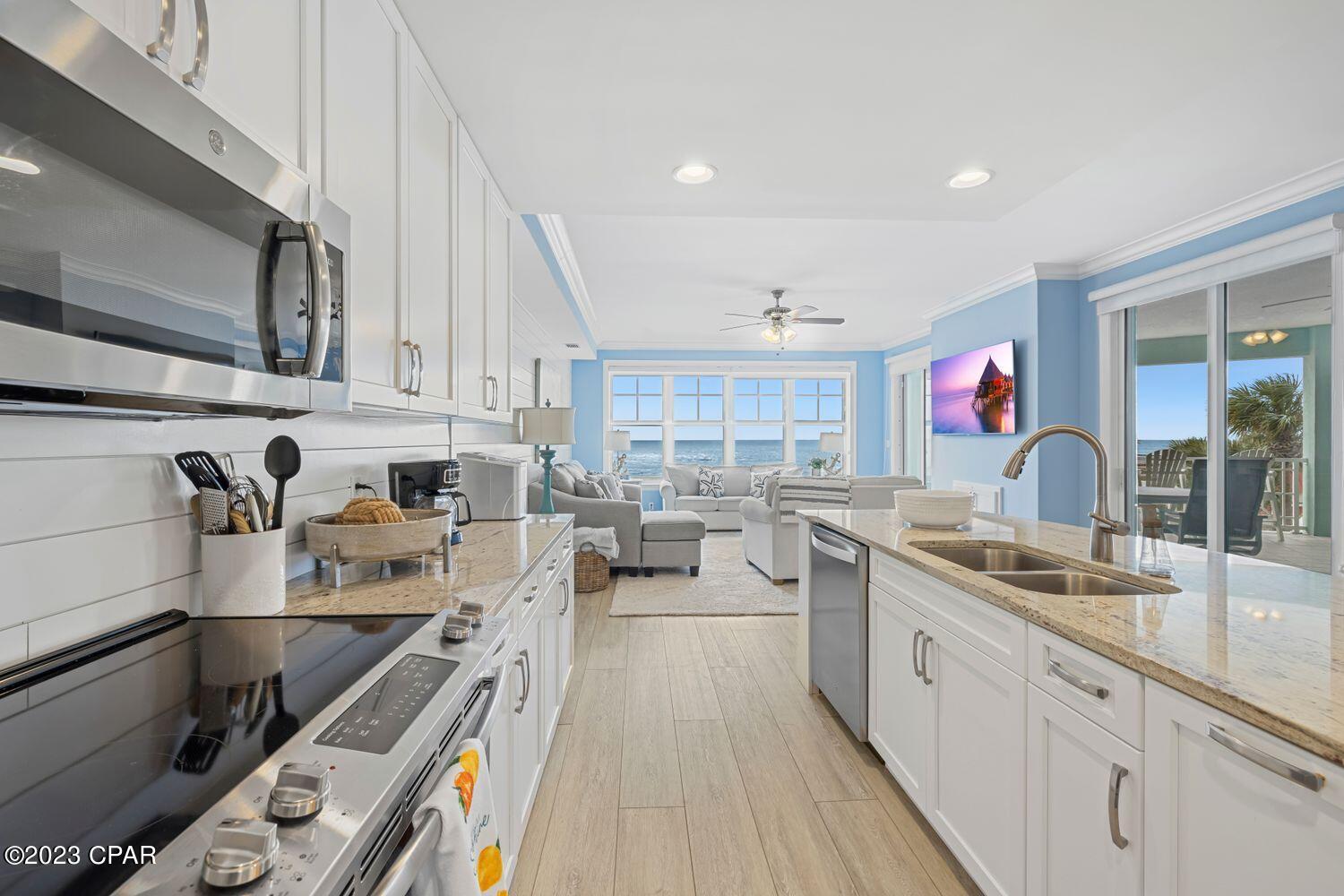 En Soleil Condo - Residential