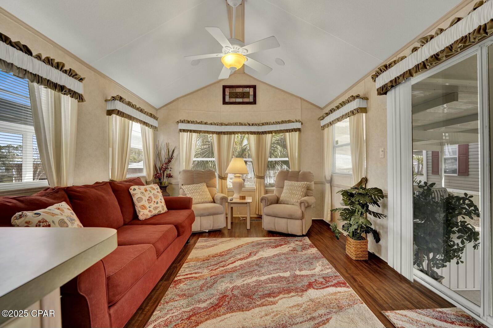 Emerald Pointe Resort - Residential