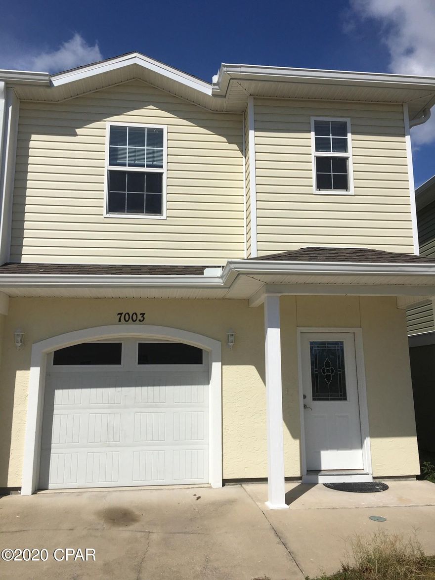 This Townhome offers 3 Bedrooms and 2 and a half Bath. Home has 9' ceilings equipped with recessed lighting. Brand new whirlpool appliances, open floor plan with ceramic tile, and carpet in all 3 rooms and stairs. Master Bedroom has a spacious walk in closet and a master bath. 1 Car garage.



*Trash and lawn service included*



*No Pets*



*Parking is limited, no more than 2 cars per unit*