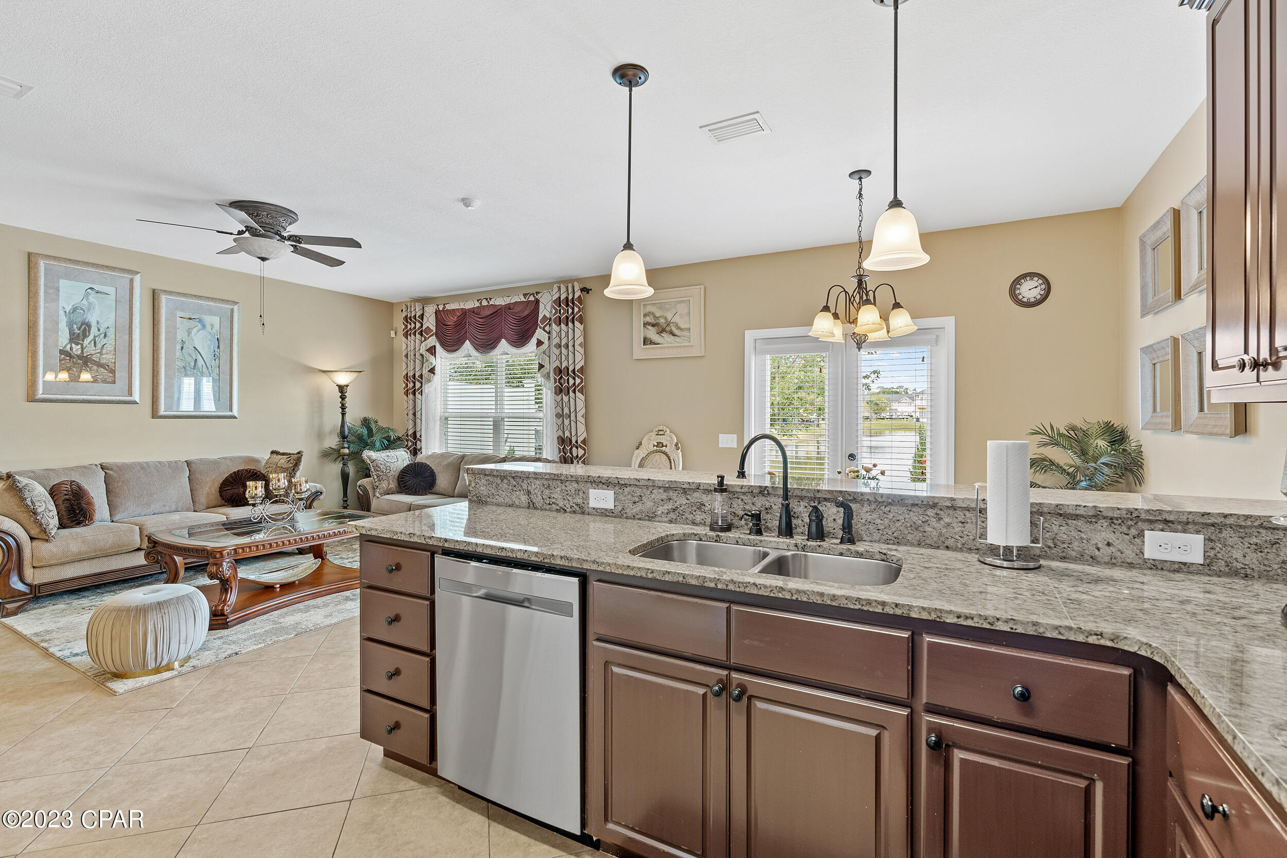 Annabella's Townhomes - Residential