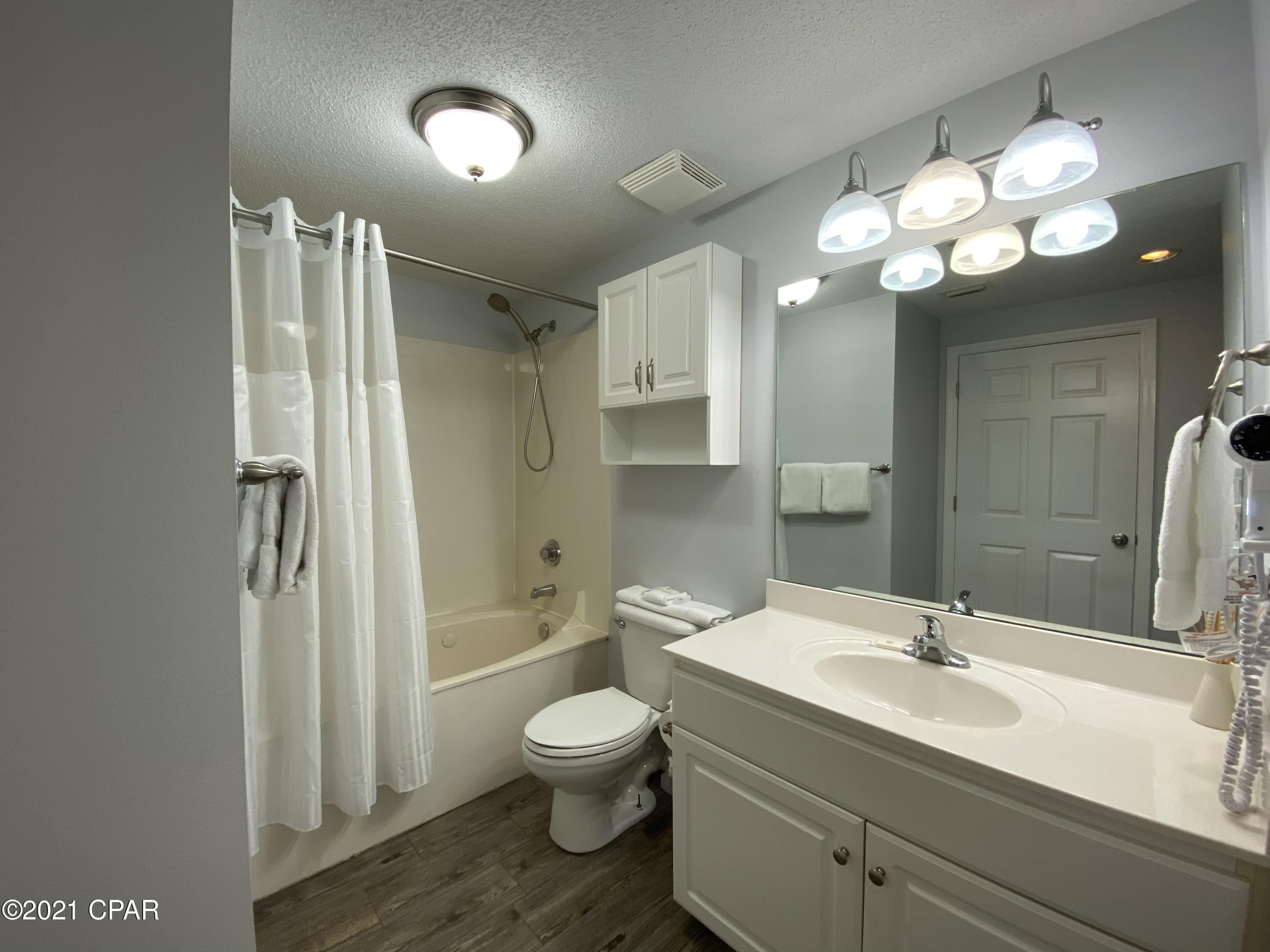 Majestic Beach Tower I - Residential