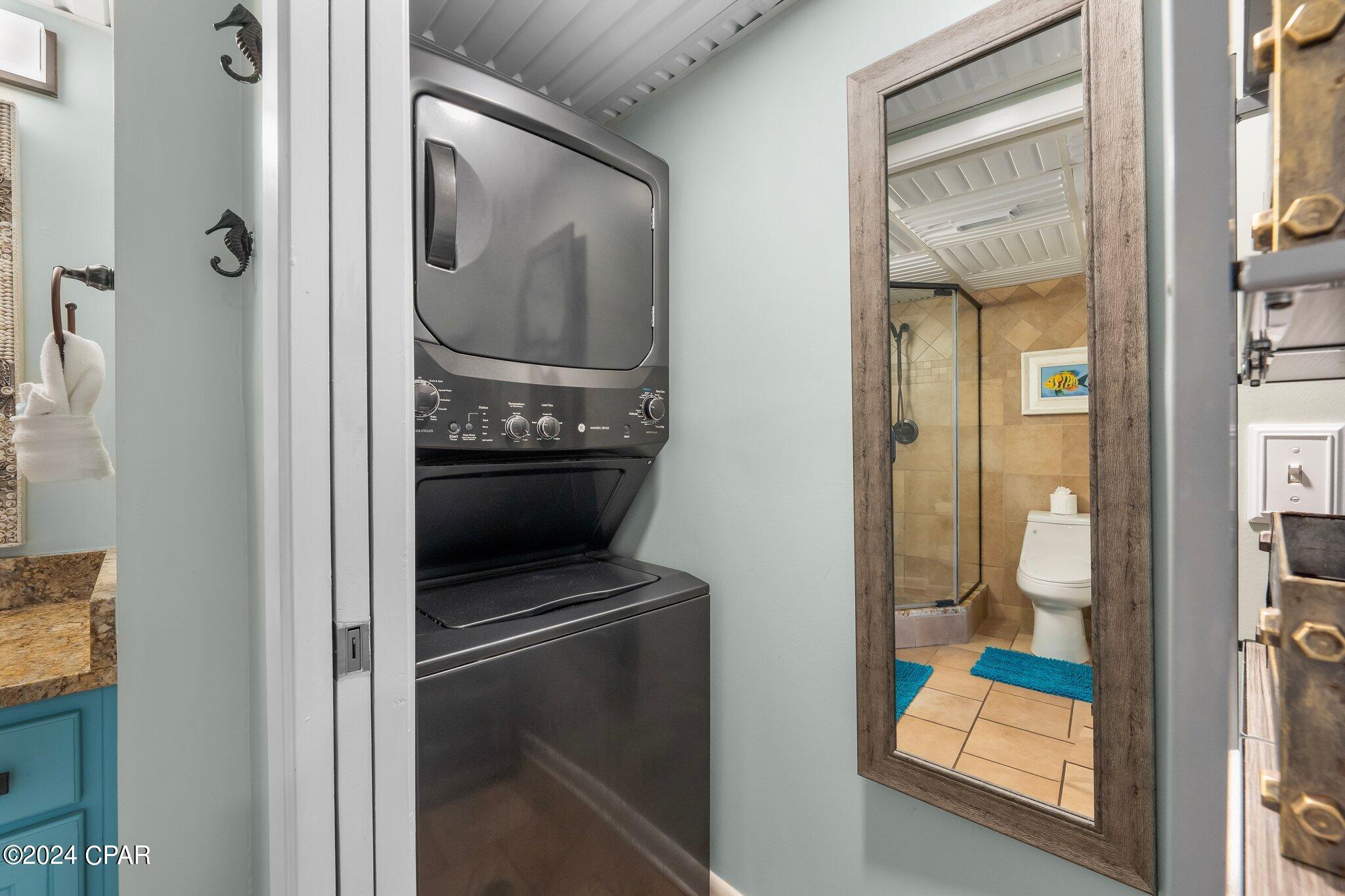 Long Beach Towers IV - Residential