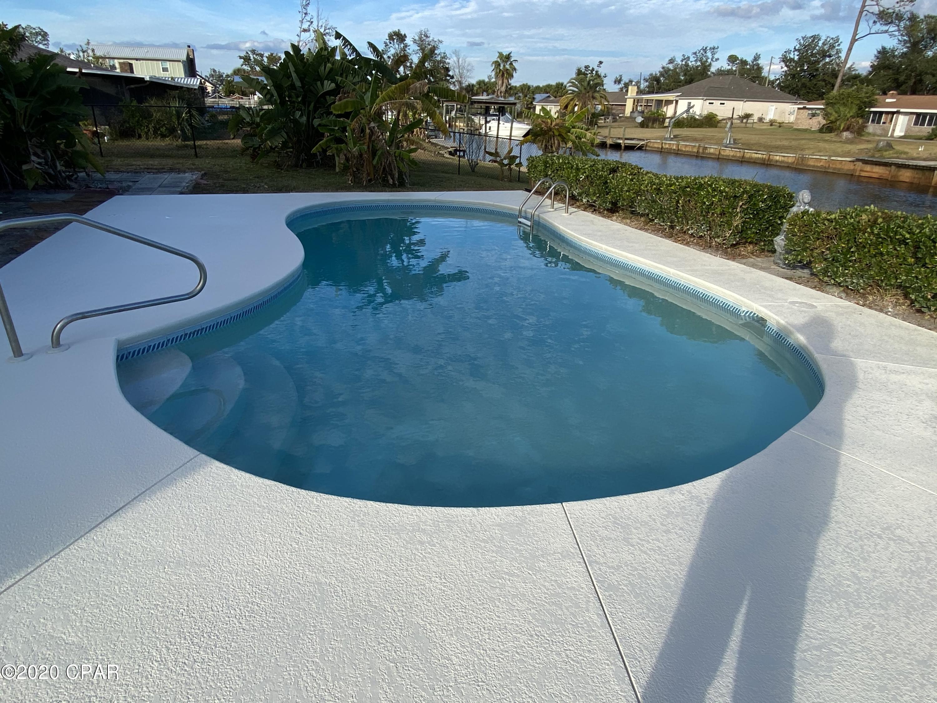 Baywood Shores Est Unit 4 - Residential