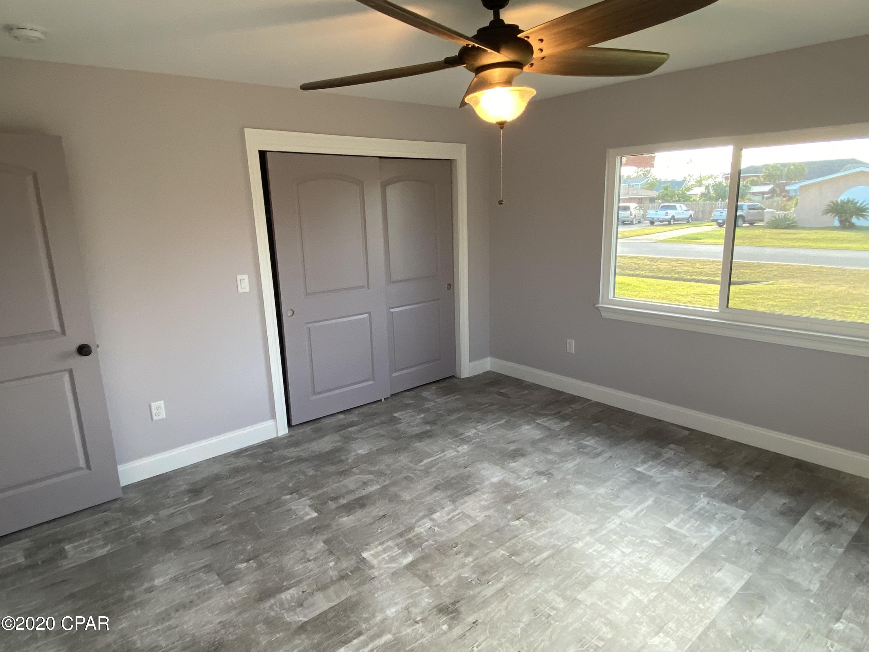 Baywood Shores Est Unit 4 - Residential