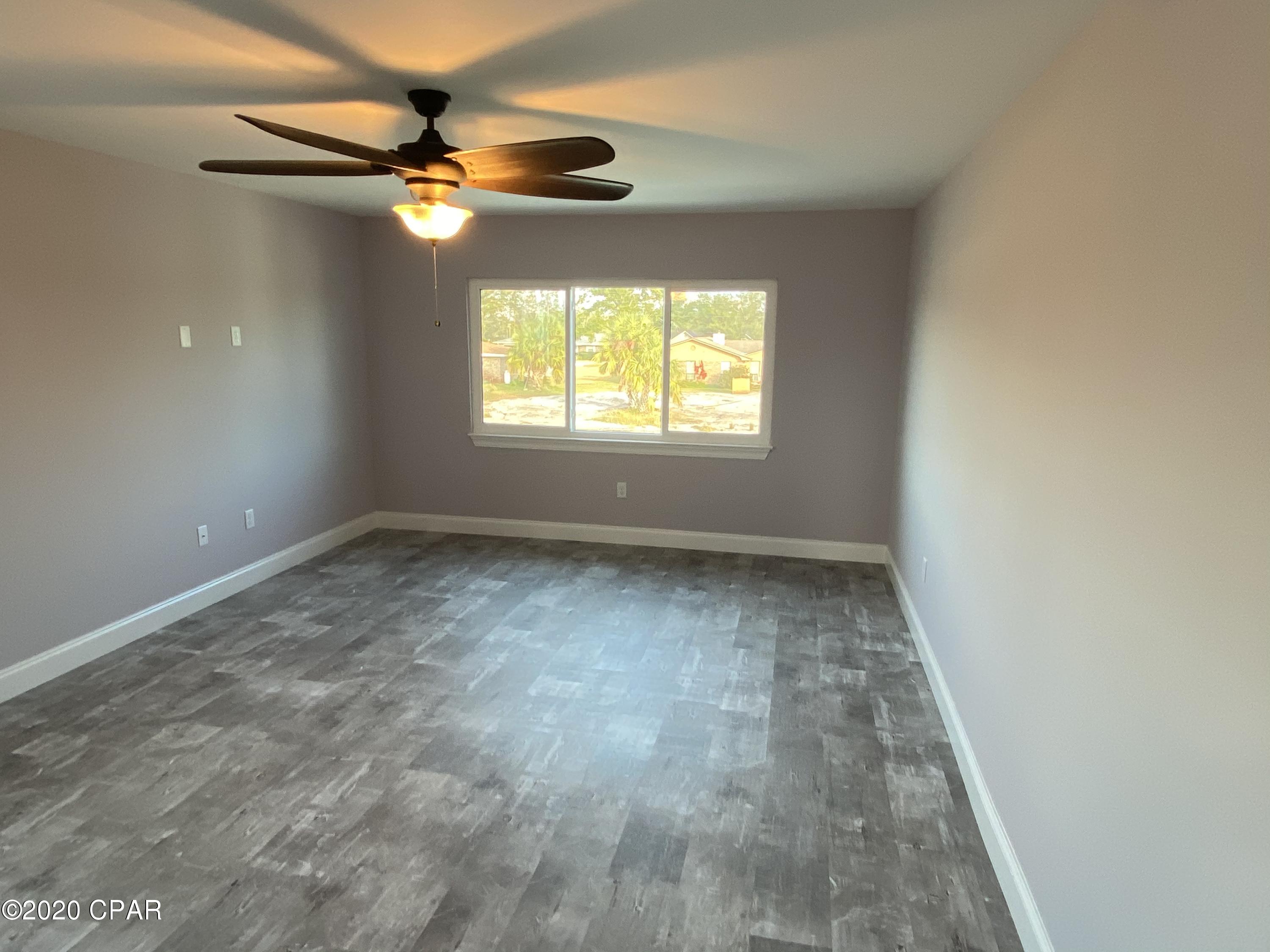 Baywood Shores Est Unit 4 - Residential