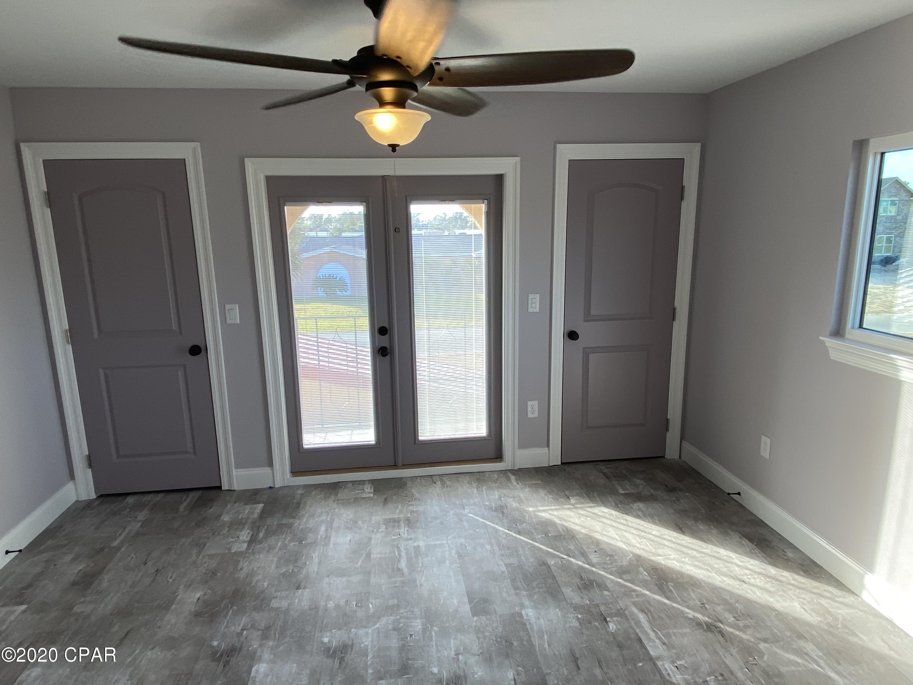 Baywood Shores Est Unit 4 - Residential