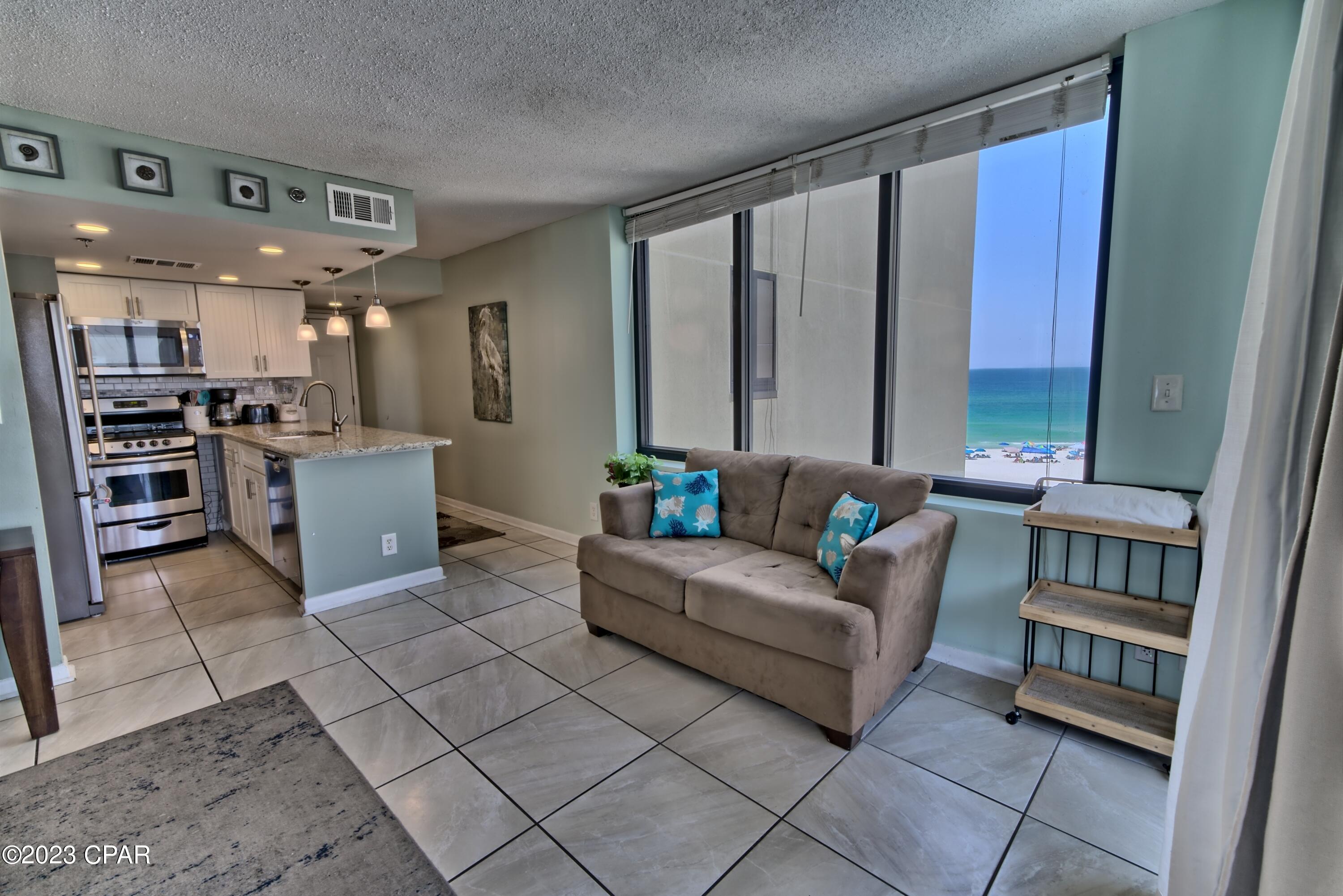 Sunbird Condo - Residential
