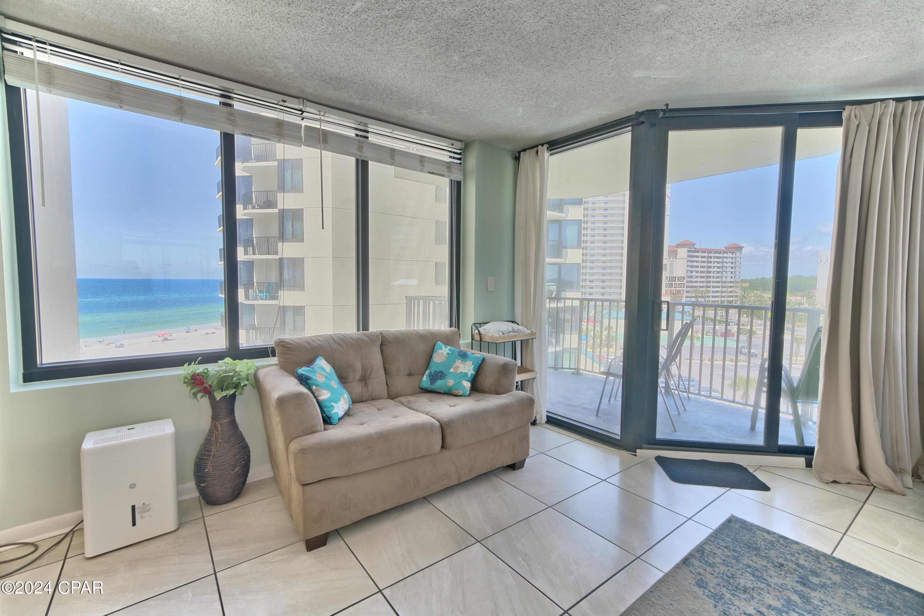 Sunbird Condo - Residential