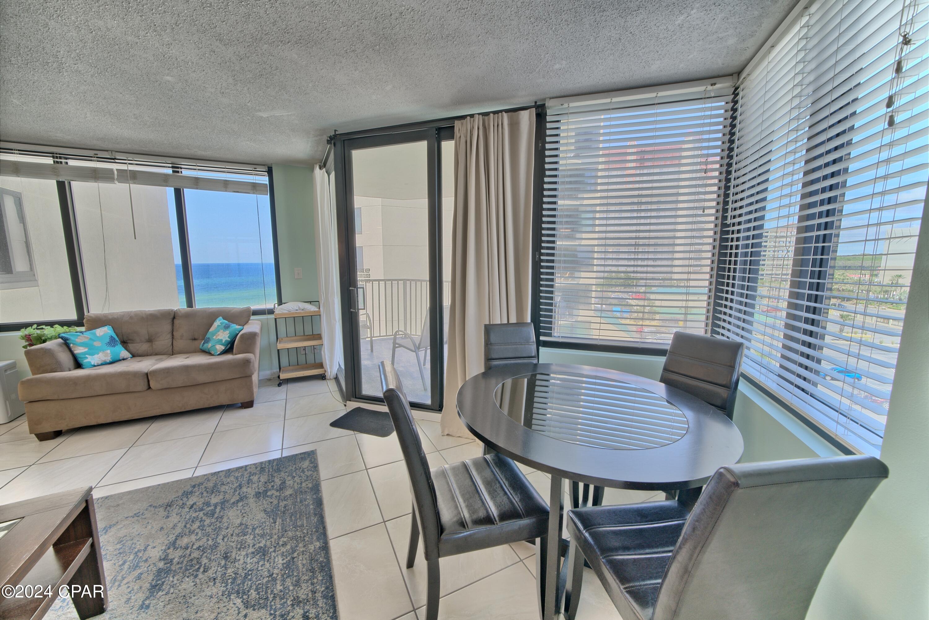 Sunbird Condo - Residential