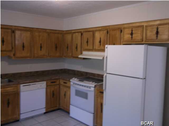 Lane Mobile Home Est U-1 - Residential Lease