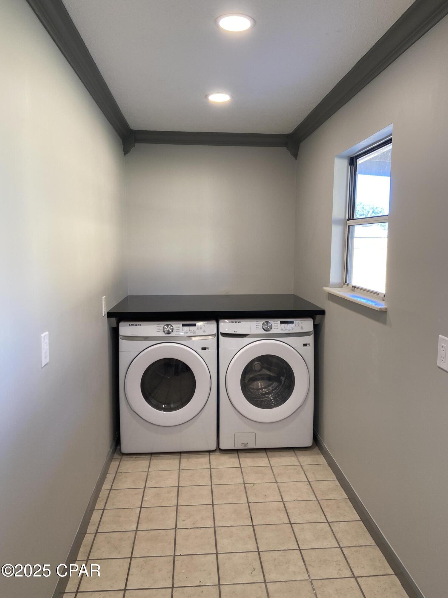 Venetian Villa - Residential Lease