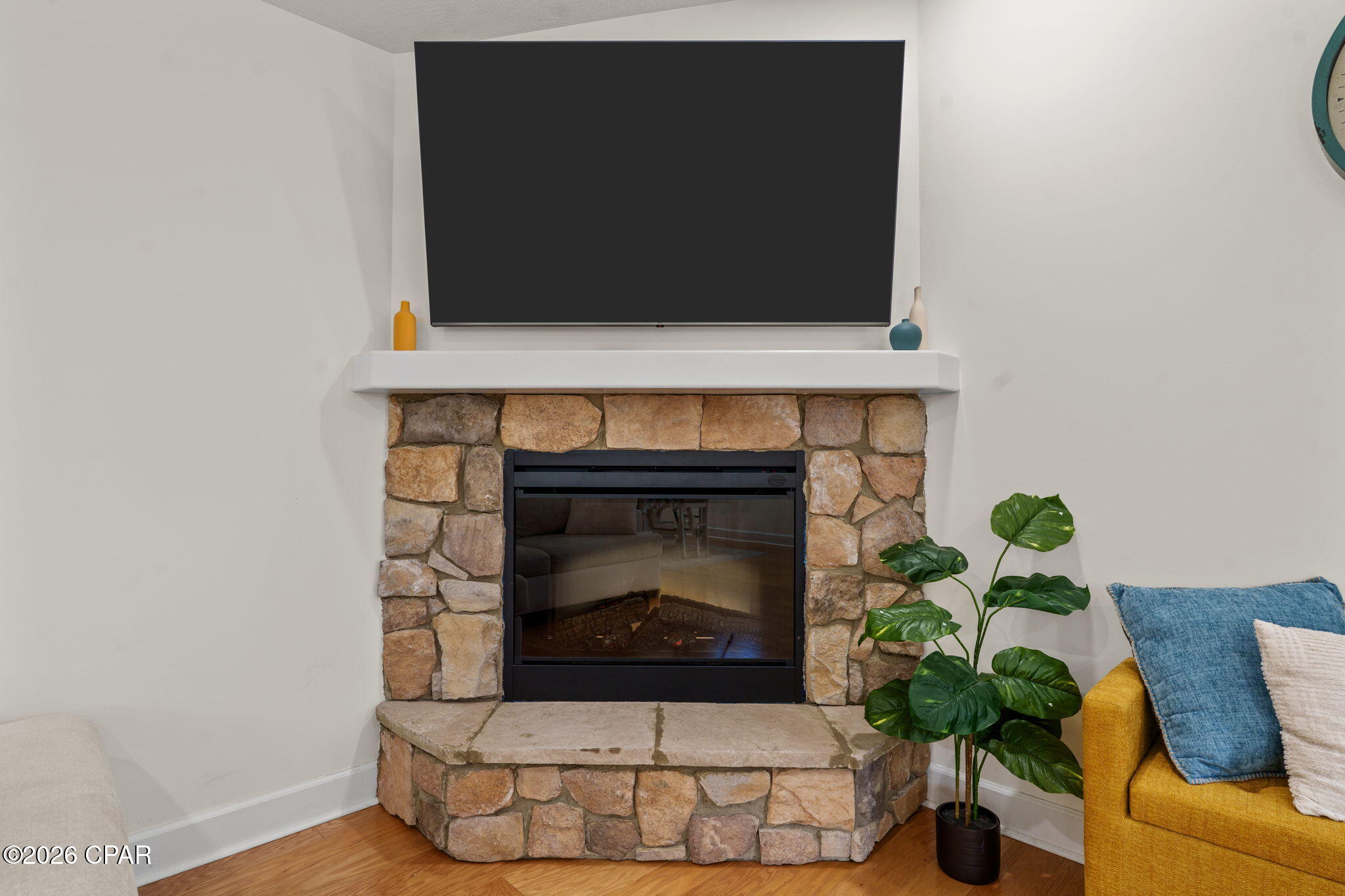 Ashlee Manor - Residential