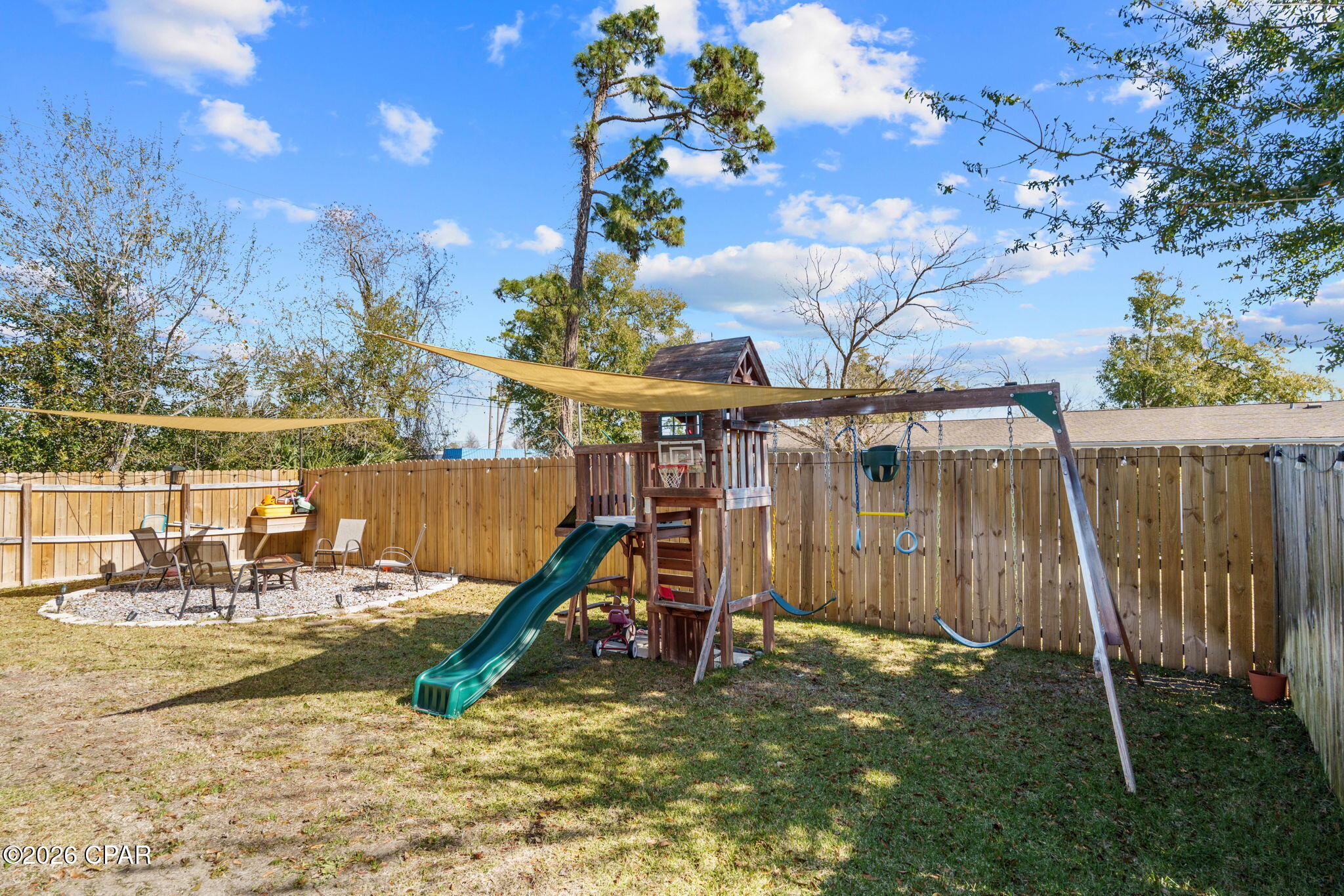 Ashlee Manor - Residential