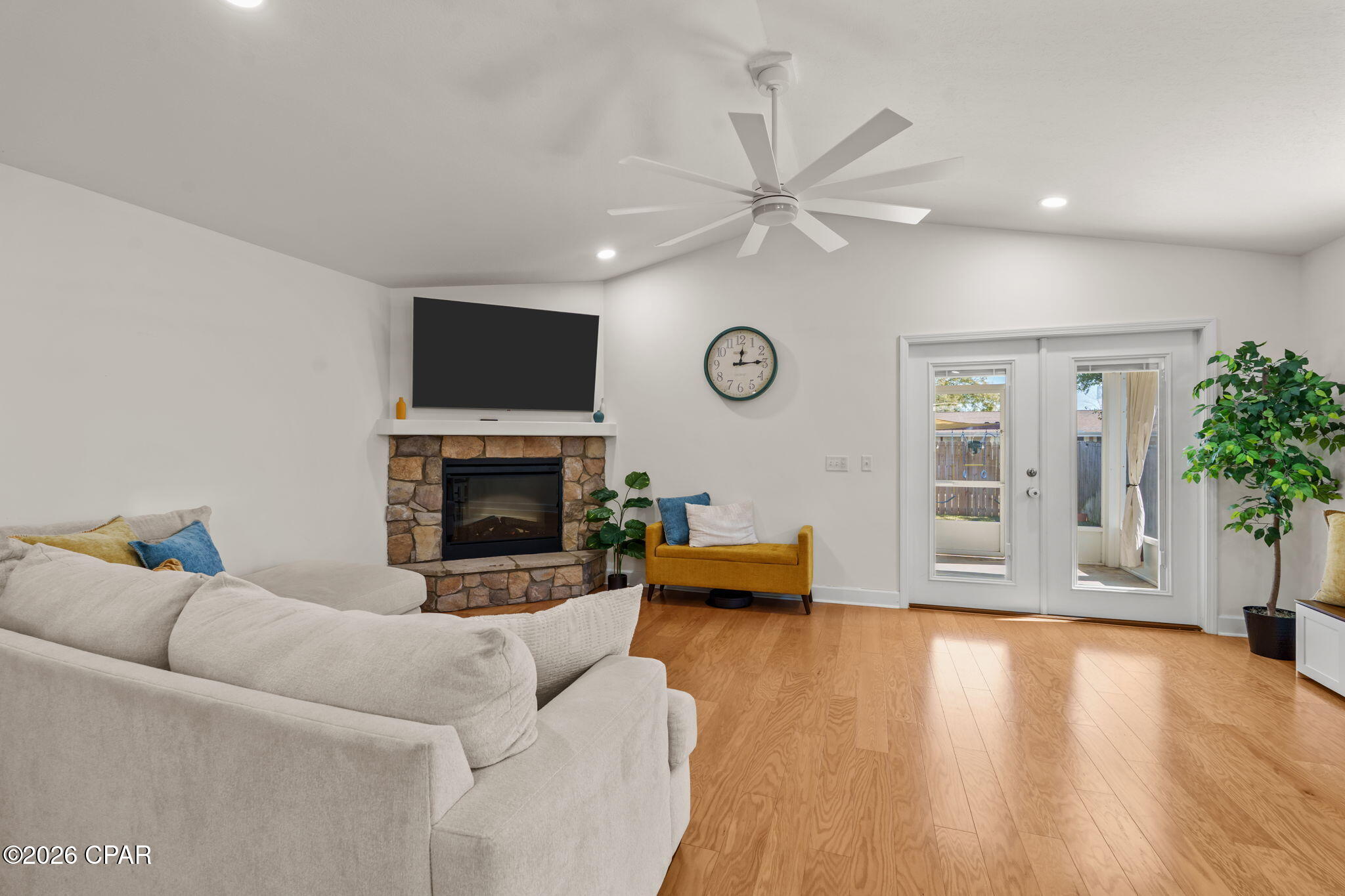 Ashlee Manor - Residential