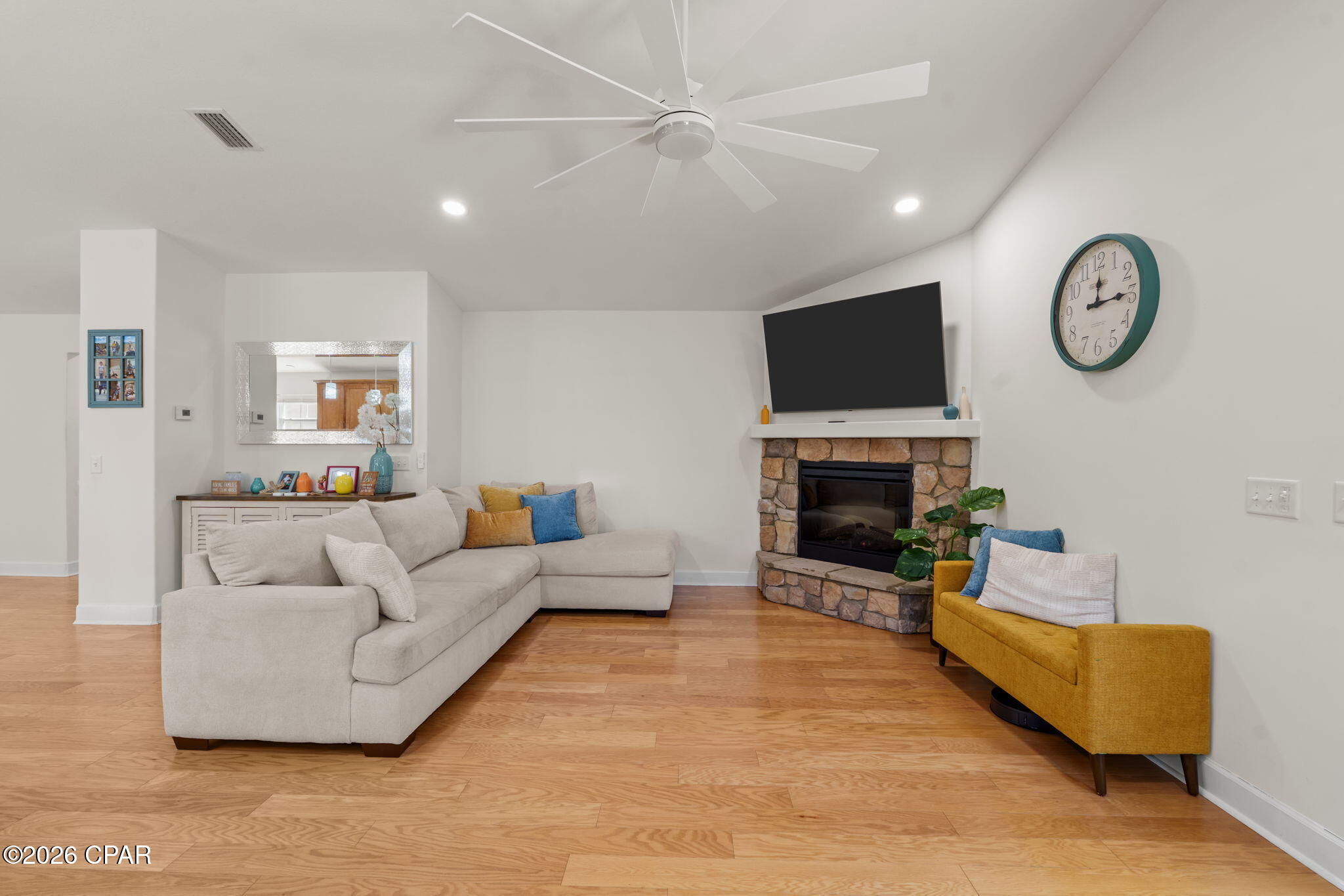 Ashlee Manor - Residential