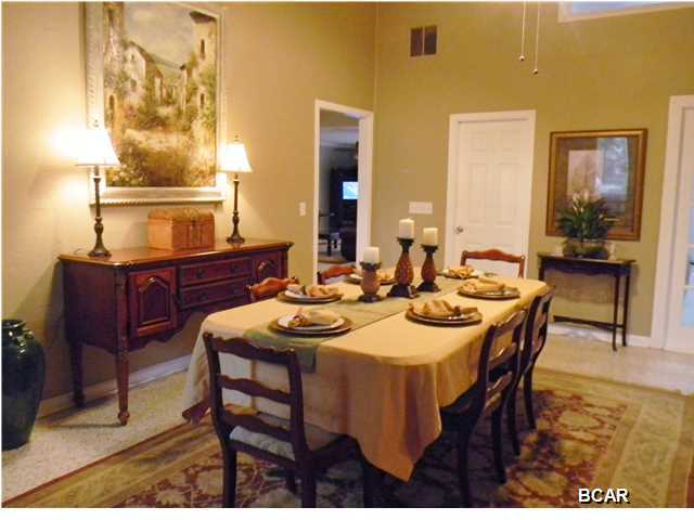 Grand Lagoon Banks - Residential