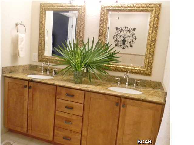 Grand Lagoon Banks - Residential