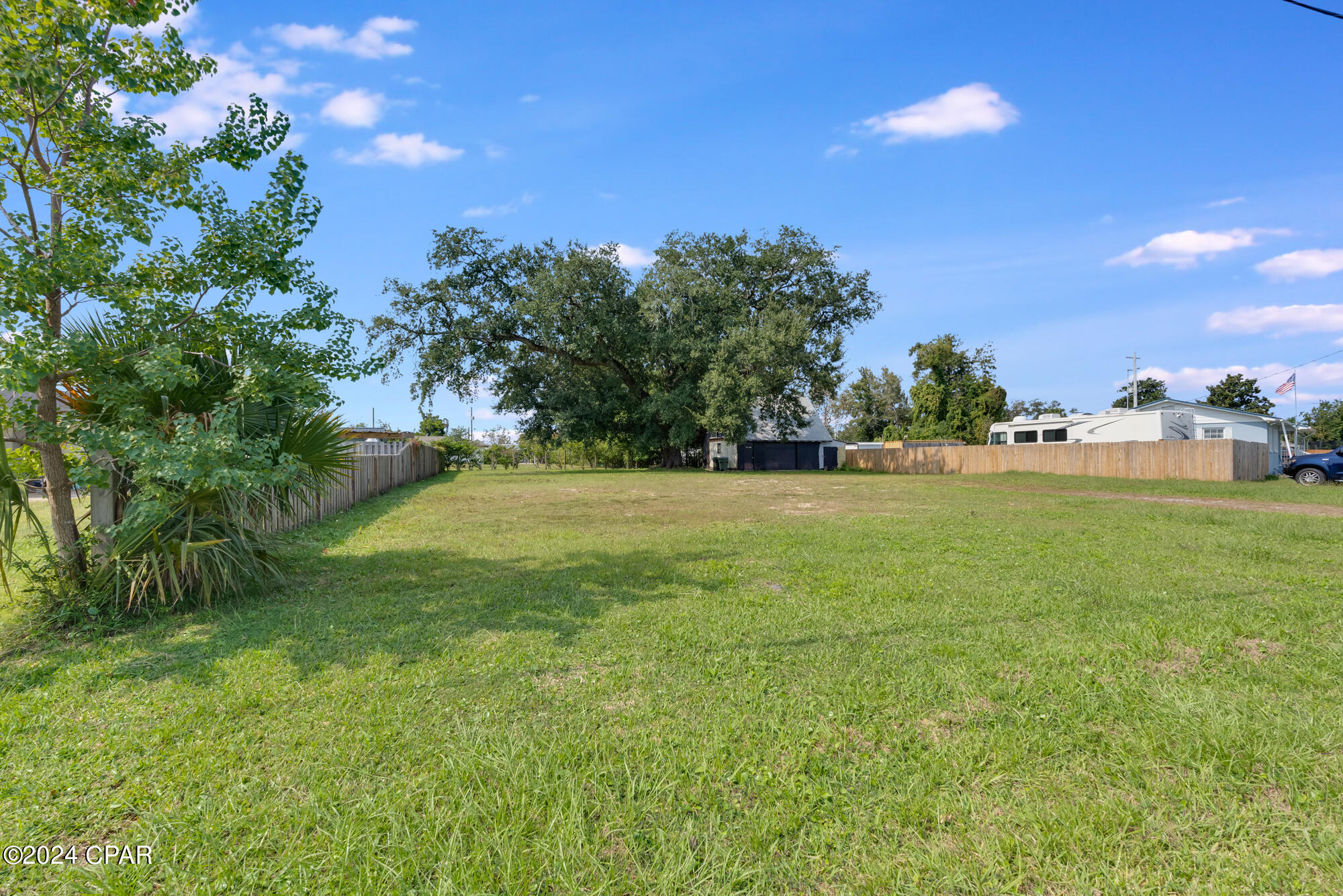 [No Recorded Subdiv] - Land