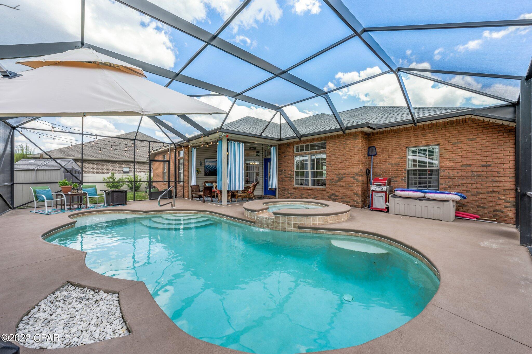 Hawks Landing - Residential