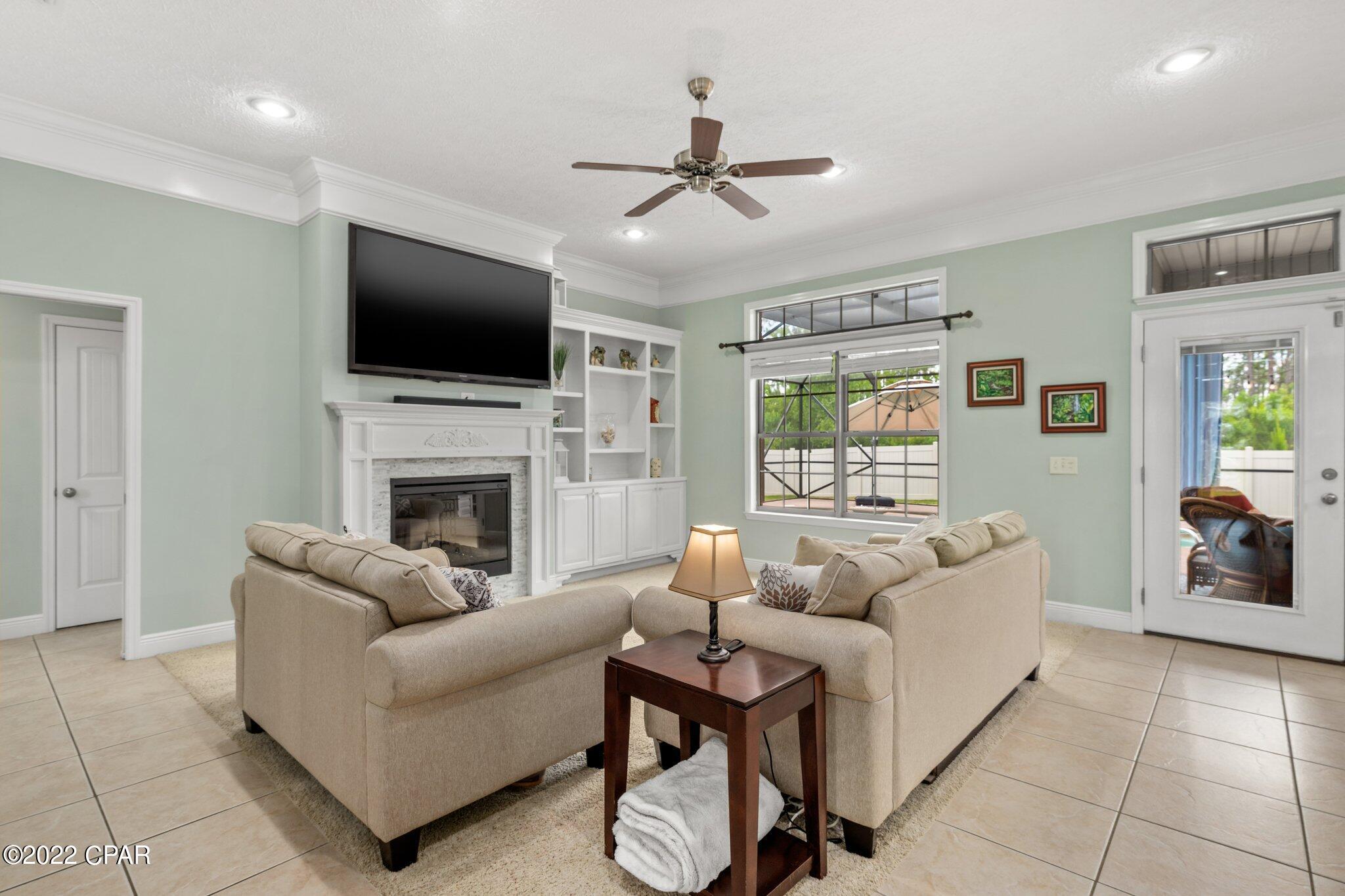 Hawks Landing - Residential