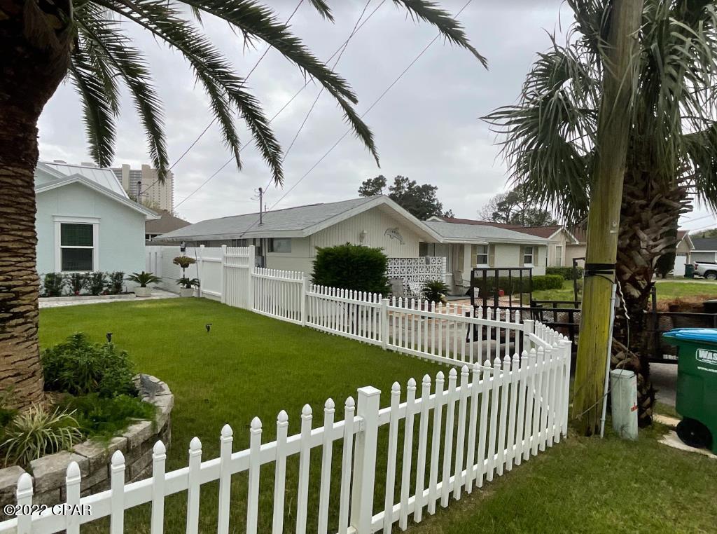 El Centro Beach - Residential