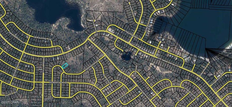 This lot is located in the vicinity of two larger lakes in Sunny Hills. One is the popular Boat Lake Swim Park (see photos). Sunny Hills is also home to a golf course and recreational park. It is less than a hour drive from Panama City Beach as well. The visual depiction of the property lines on the photos are not exact.