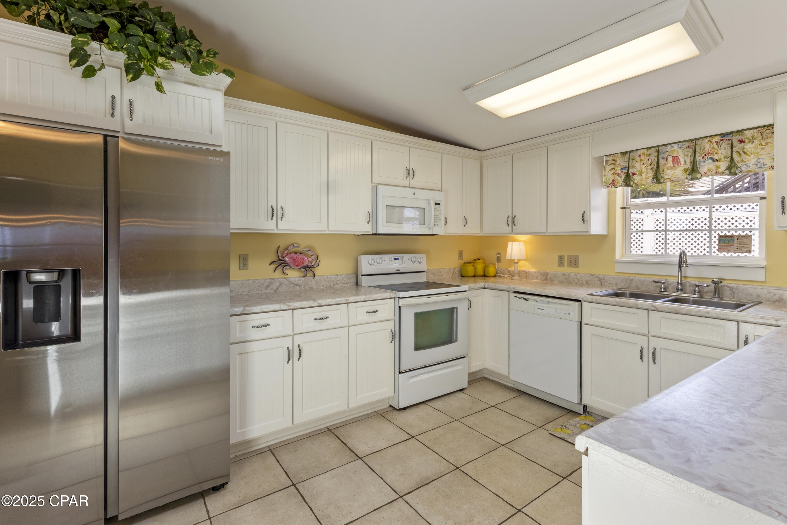 Bahama Beach - Commercial Sale