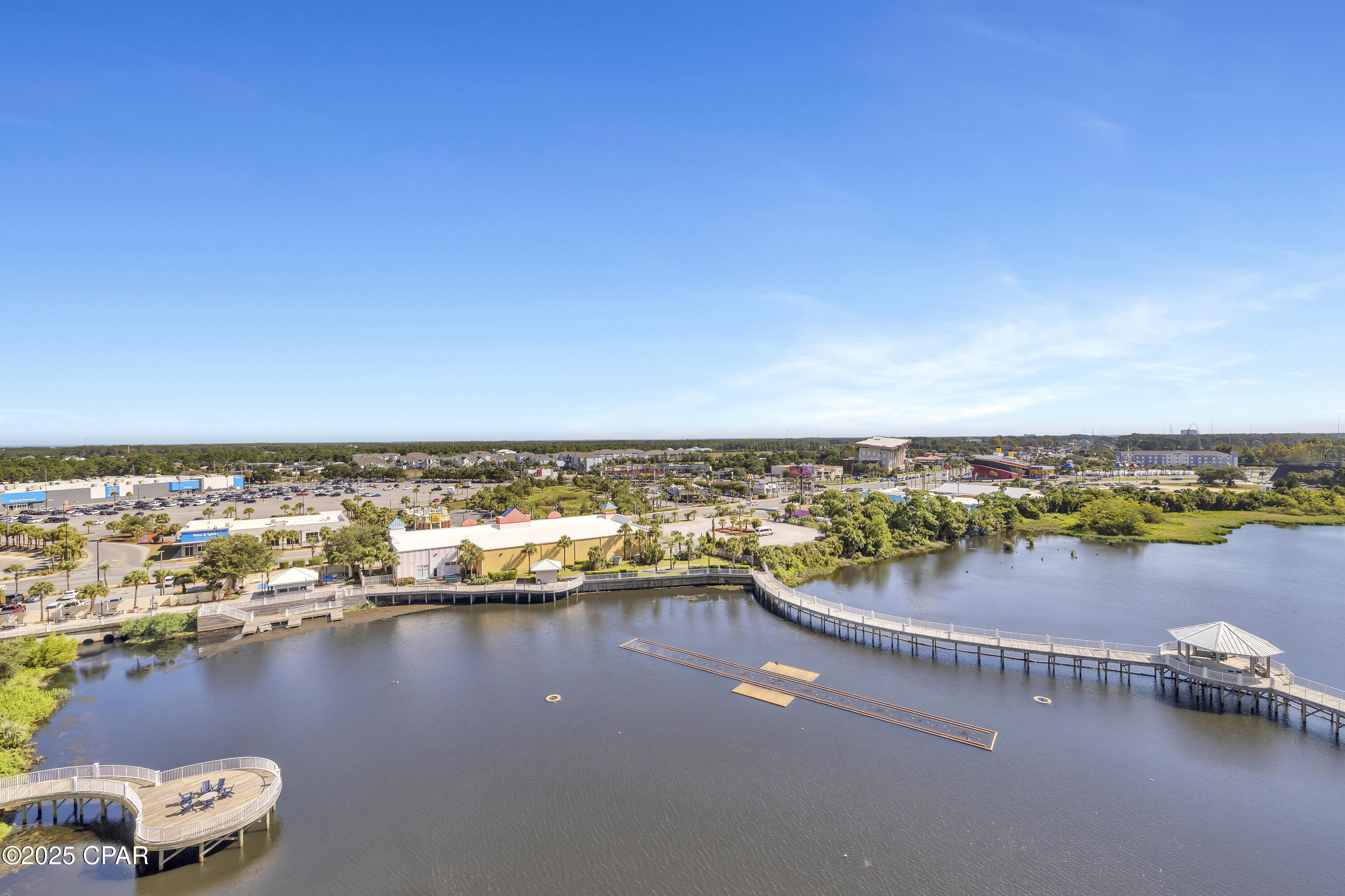 Laketown Wharf - Residential