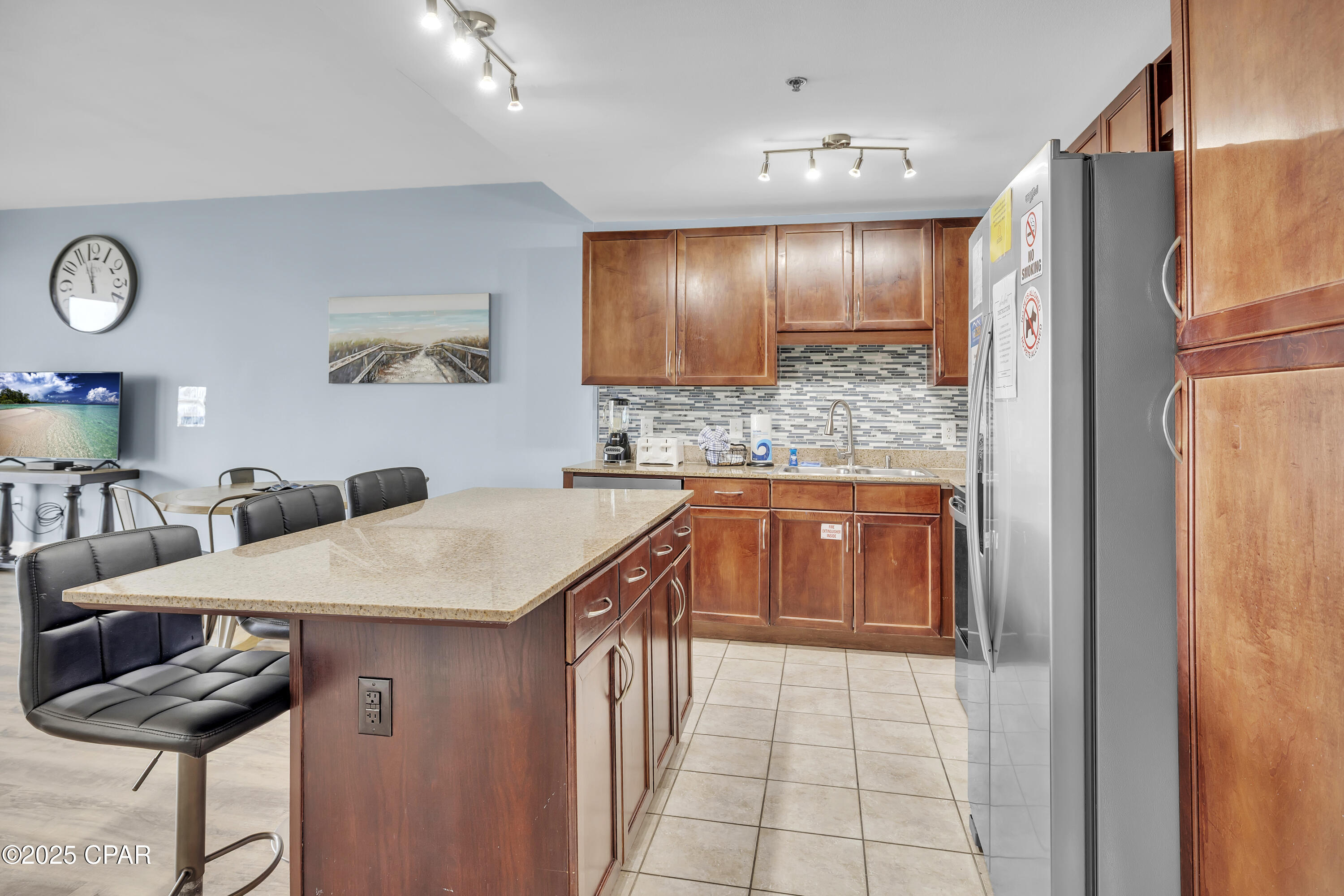 Laketown Wharf - Residential