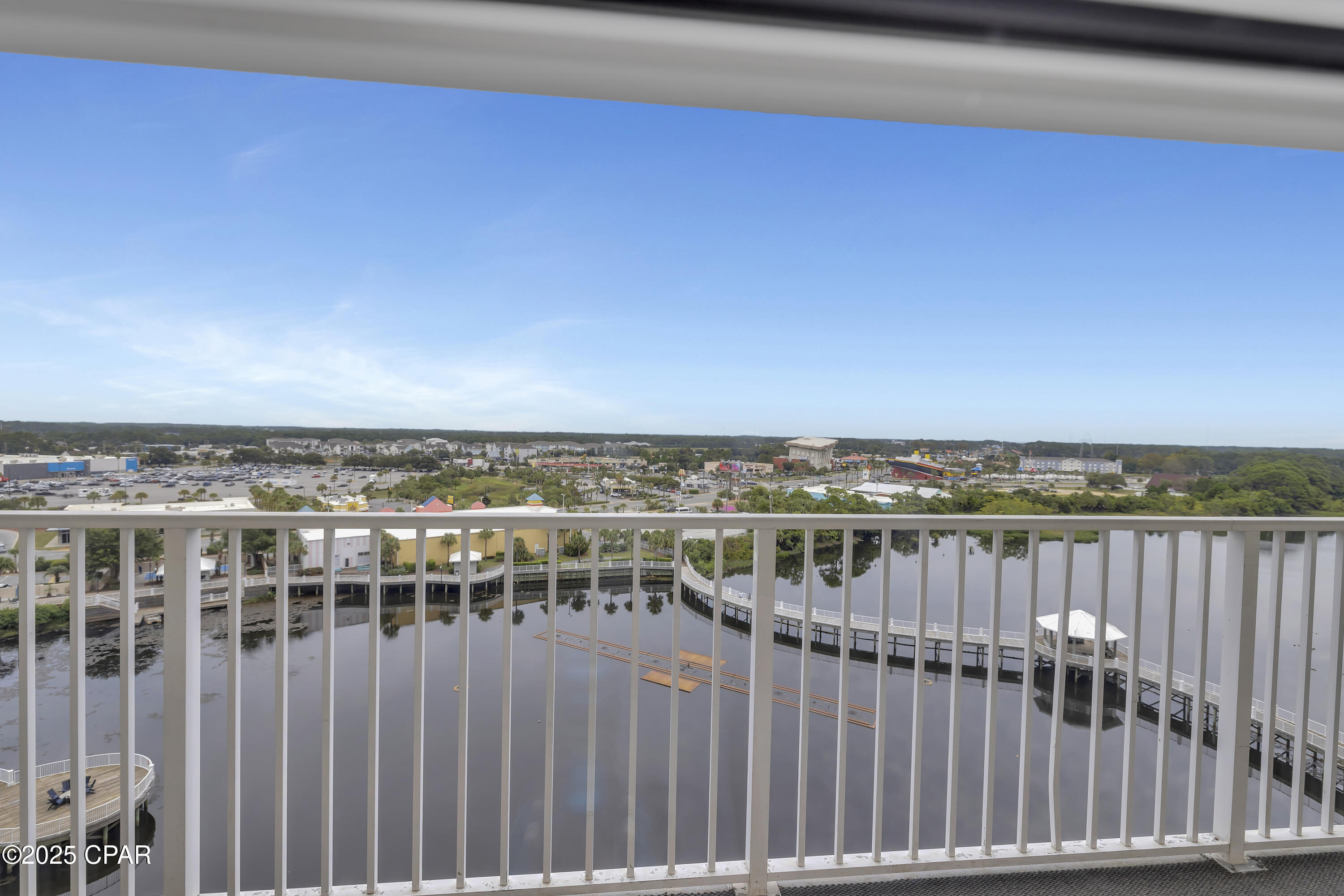 Laketown Wharf - Residential