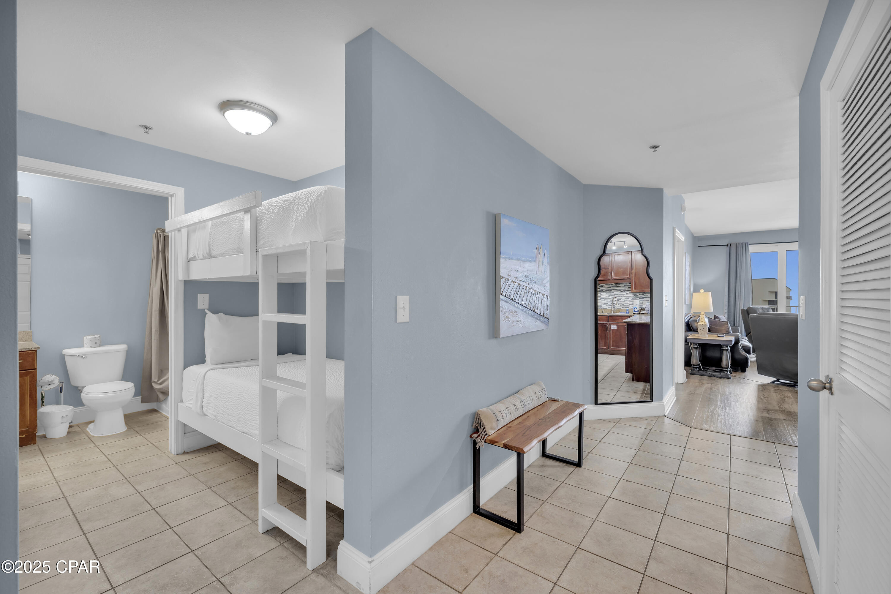 Laketown Wharf - Residential