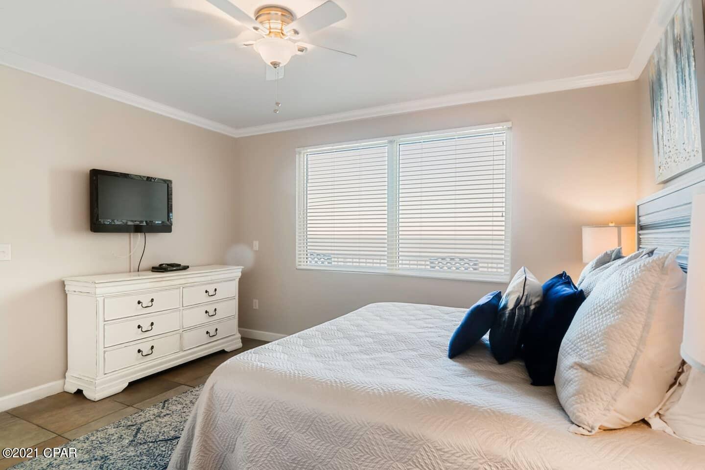 Shores Of Panama Phase I - Residential