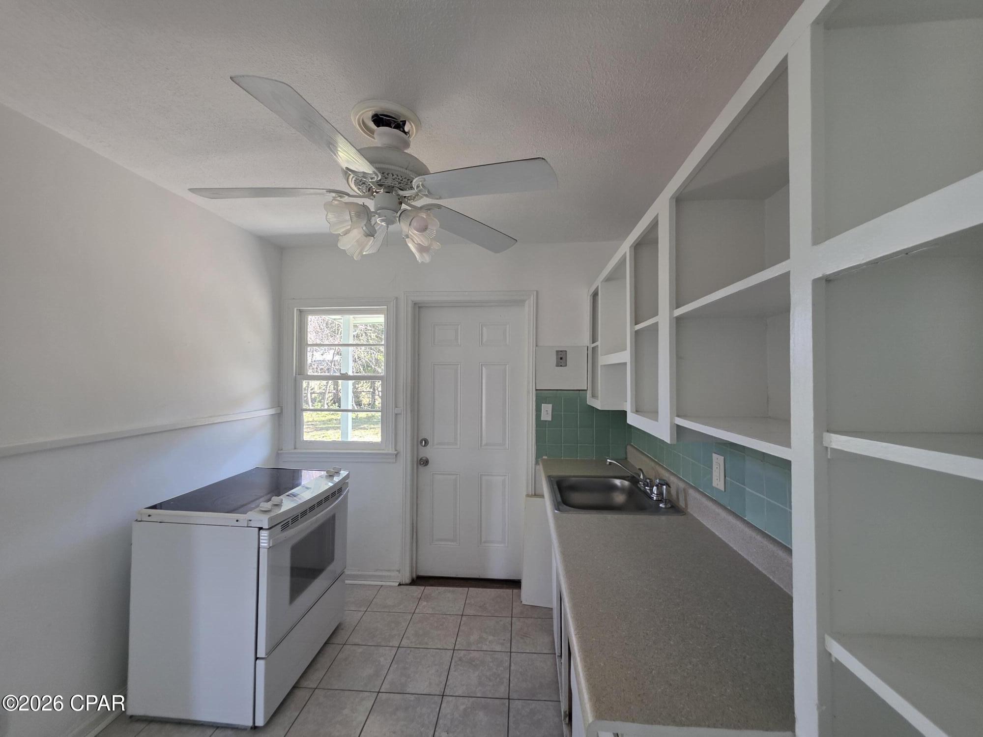 Cove Terrace 3rd Add - Residential