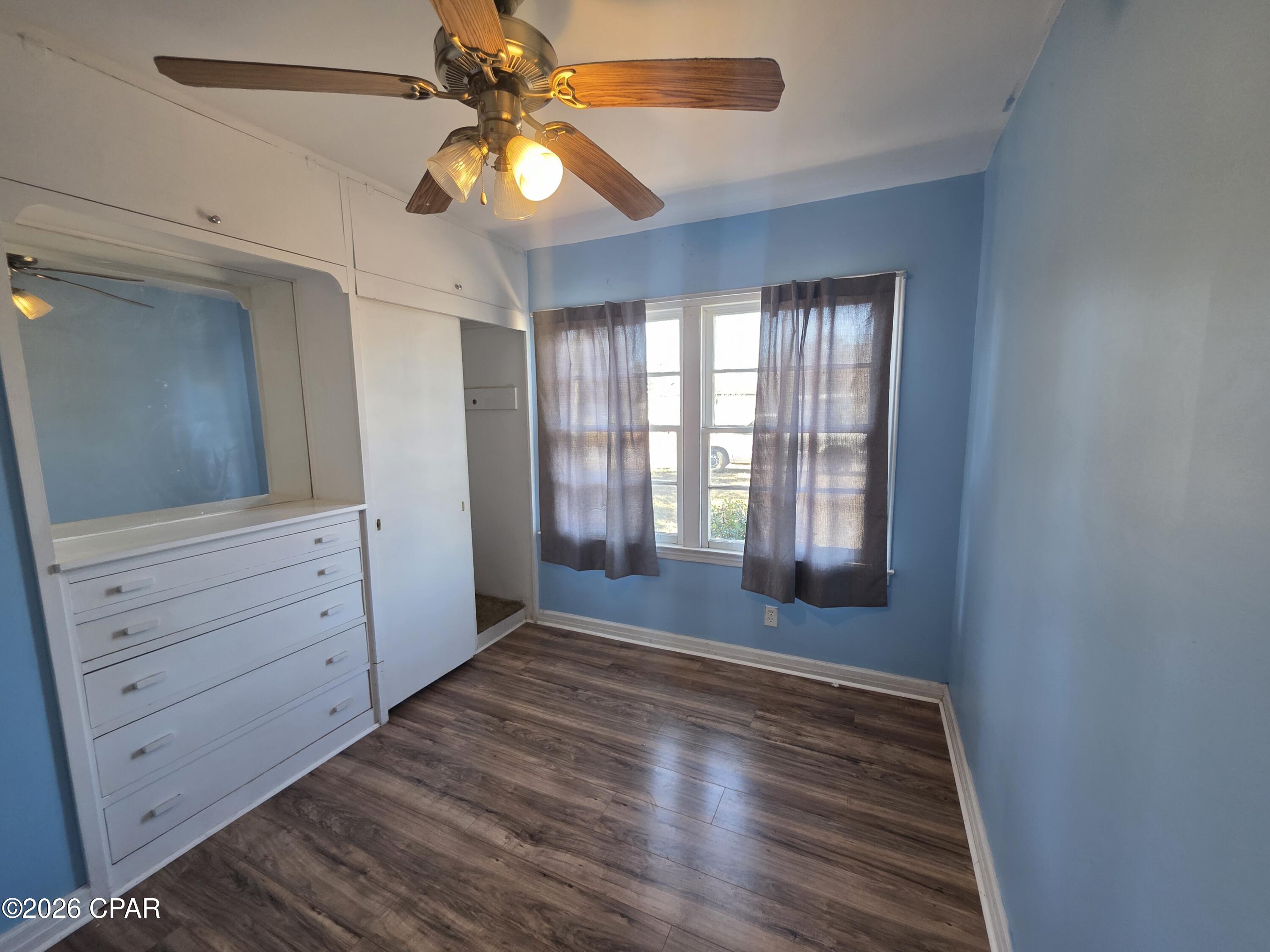 Cove Terrace 3rd Add - Residential