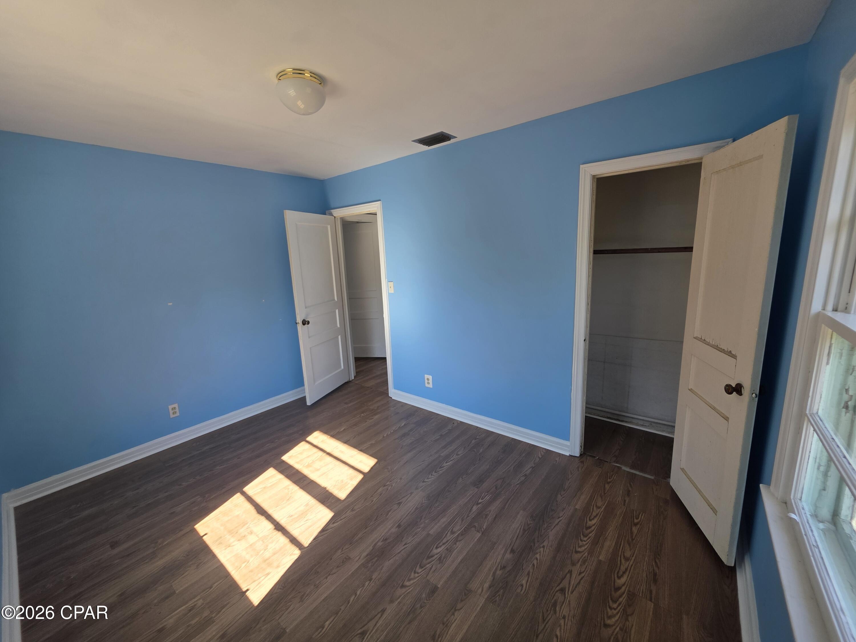 Cove Terrace 3rd Add - Residential