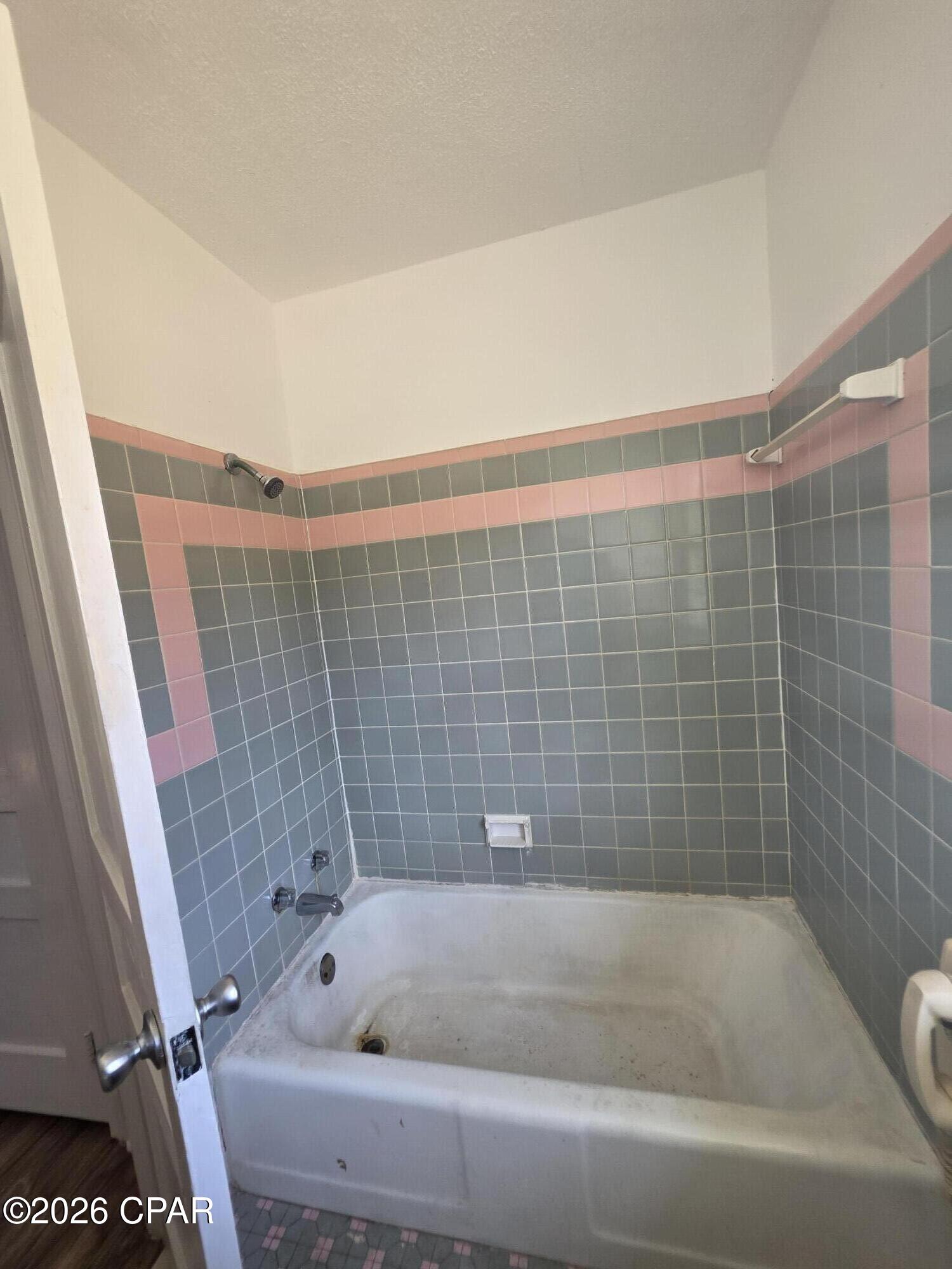 Cove Terrace 3rd Add - Residential