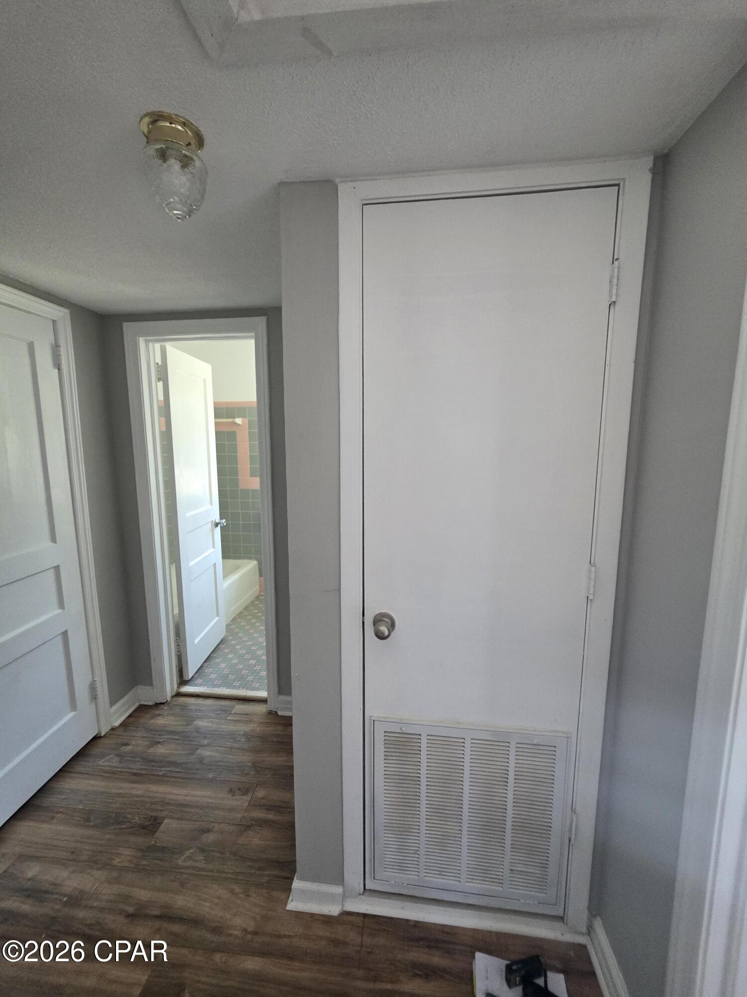 Cove Terrace 3rd Add - Residential