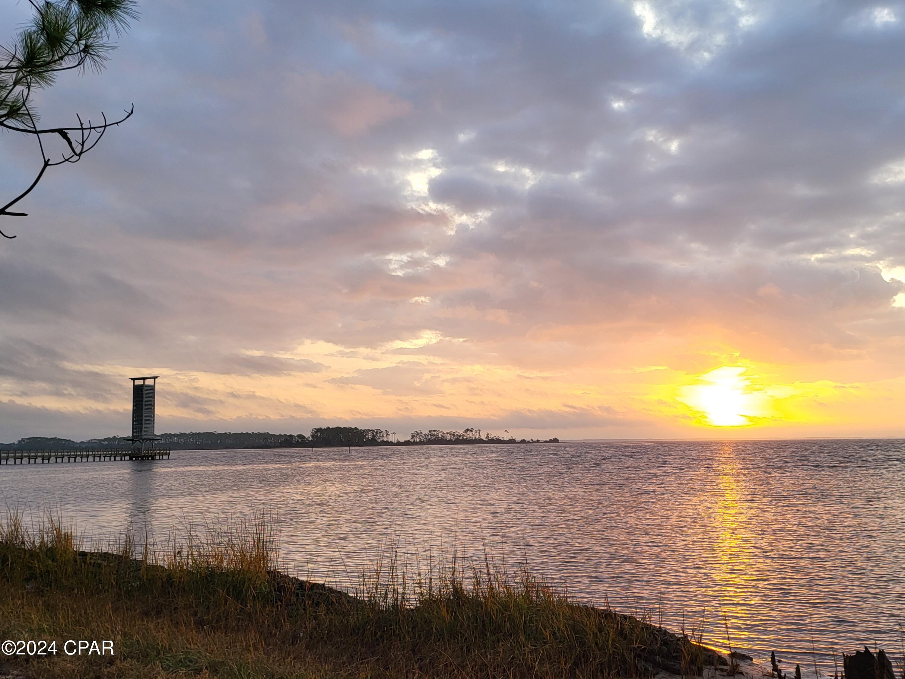 Rivercamps On Crooked Creek - Residential