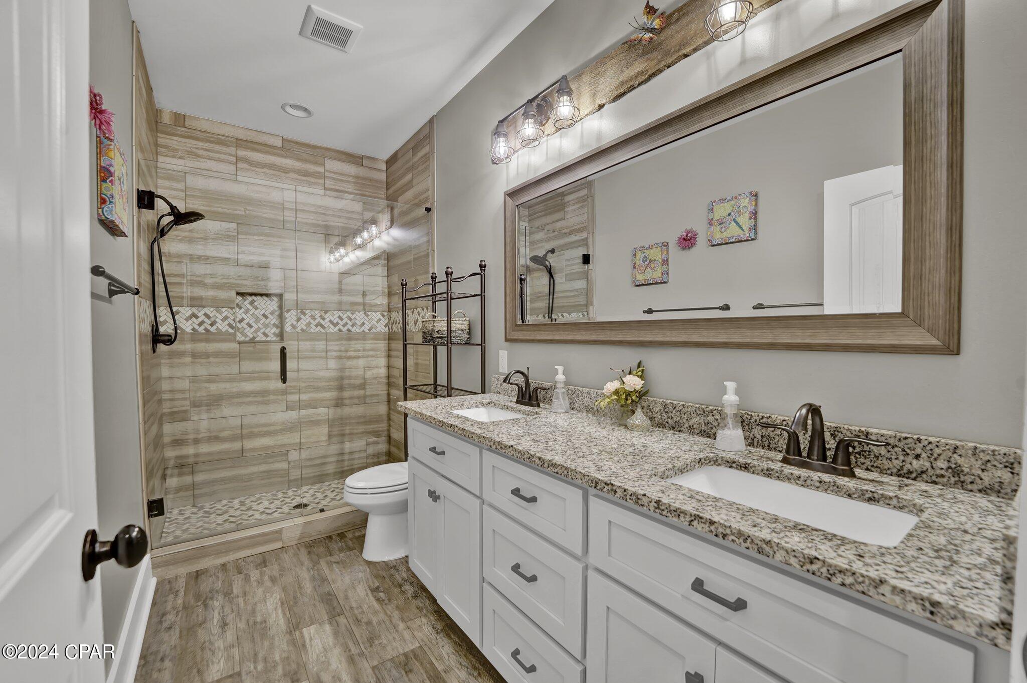 Bayou Oaks North - Residential