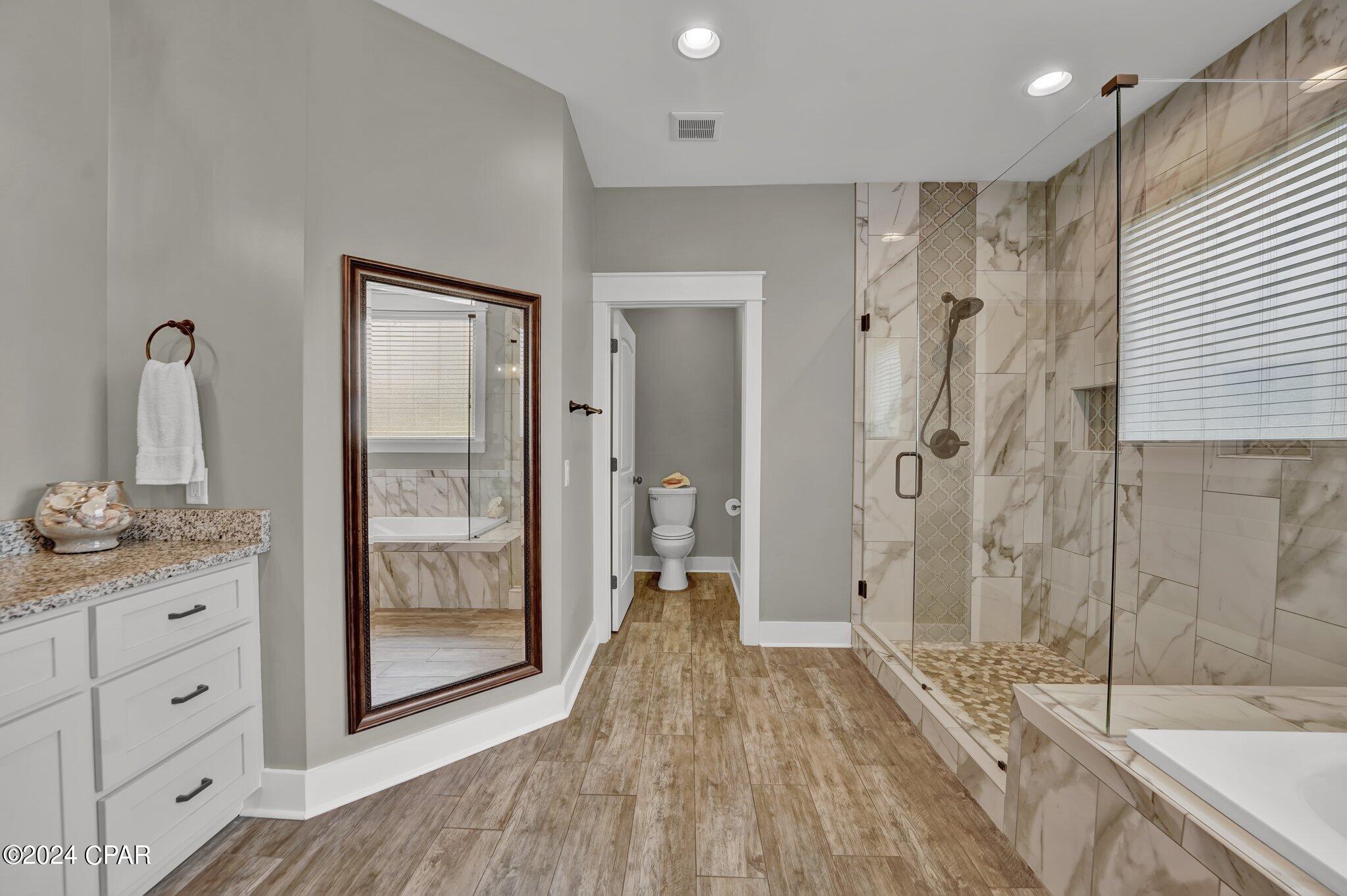 Bayou Oaks North - Residential