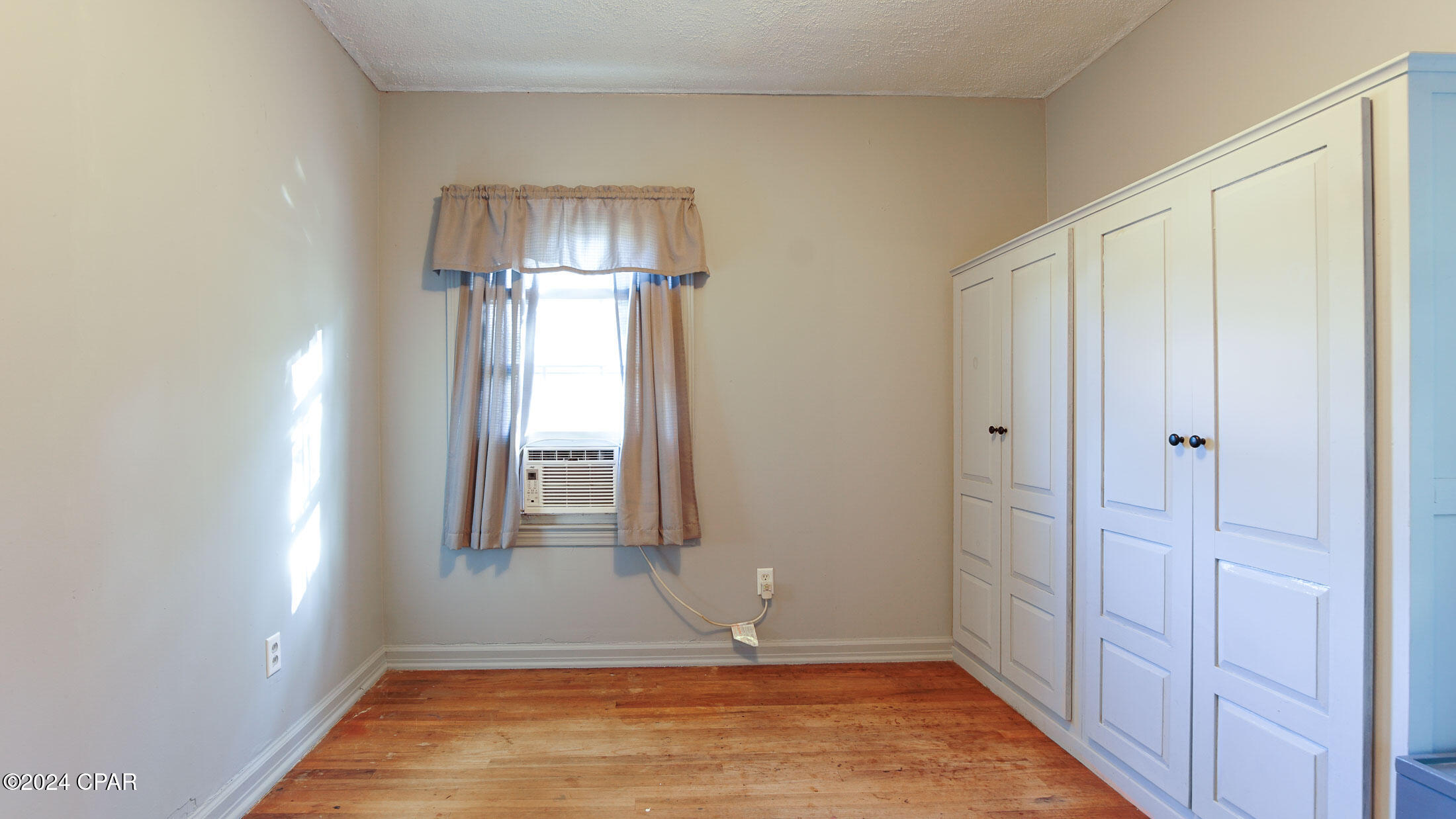 Cove Terrace - Residential