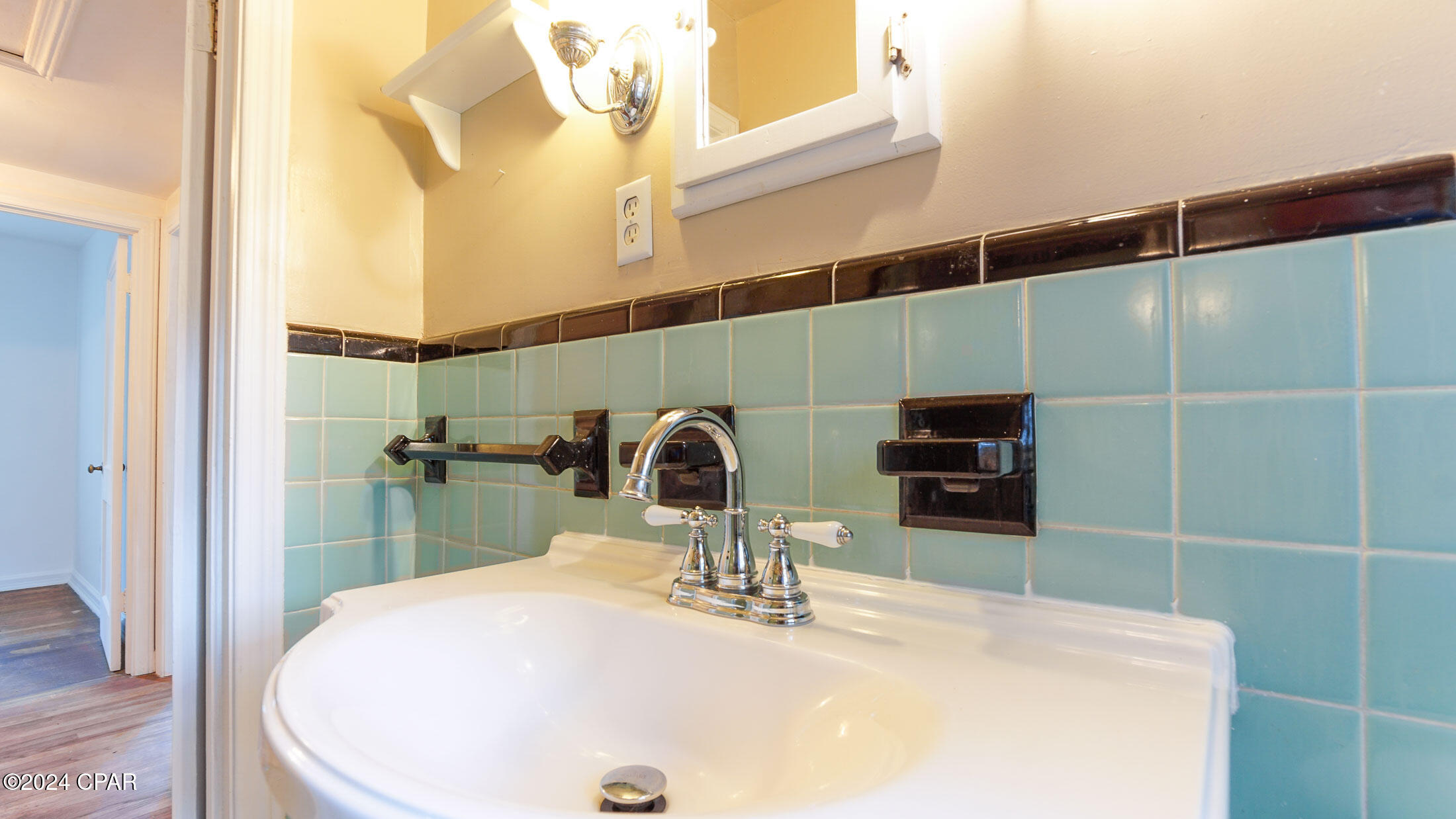 Cove Terrace - Residential