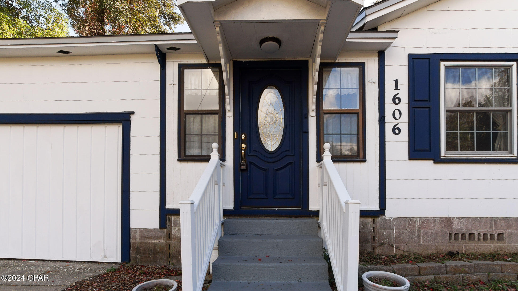 Cove Terrace - Residential