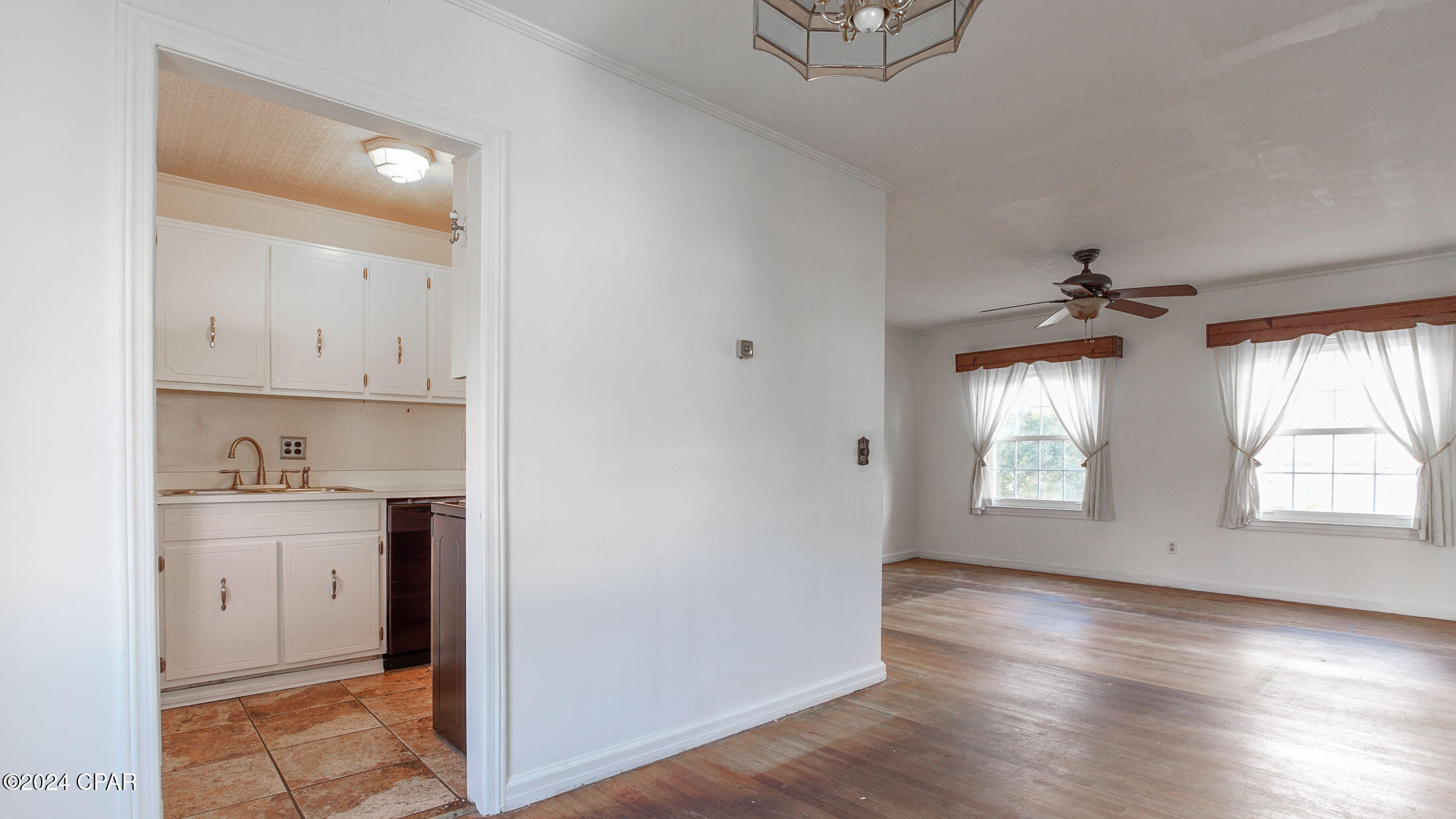 Cove Terrace - Residential