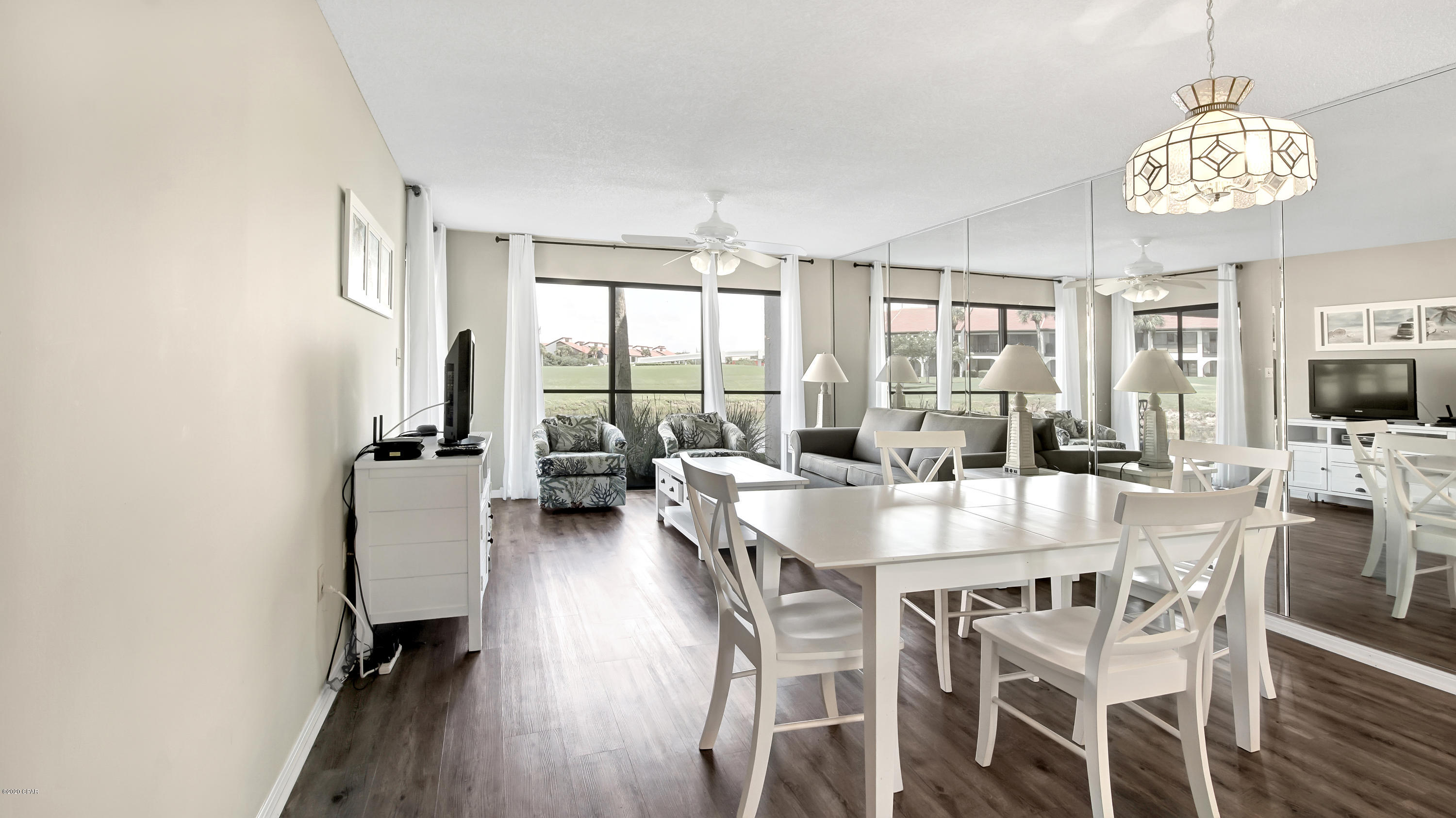 Beachview Villas - Residential